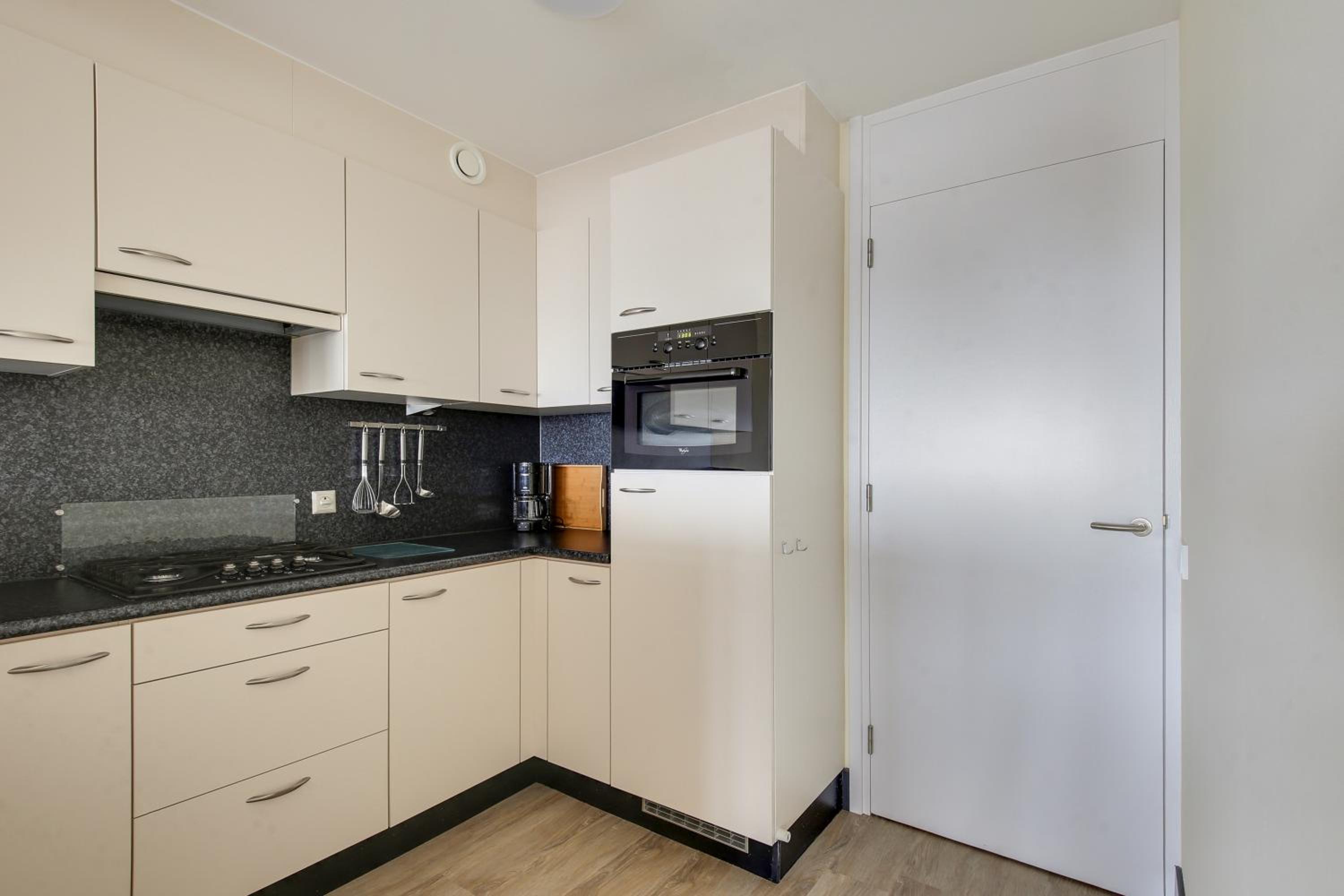 Apartment with Terrace photo 2