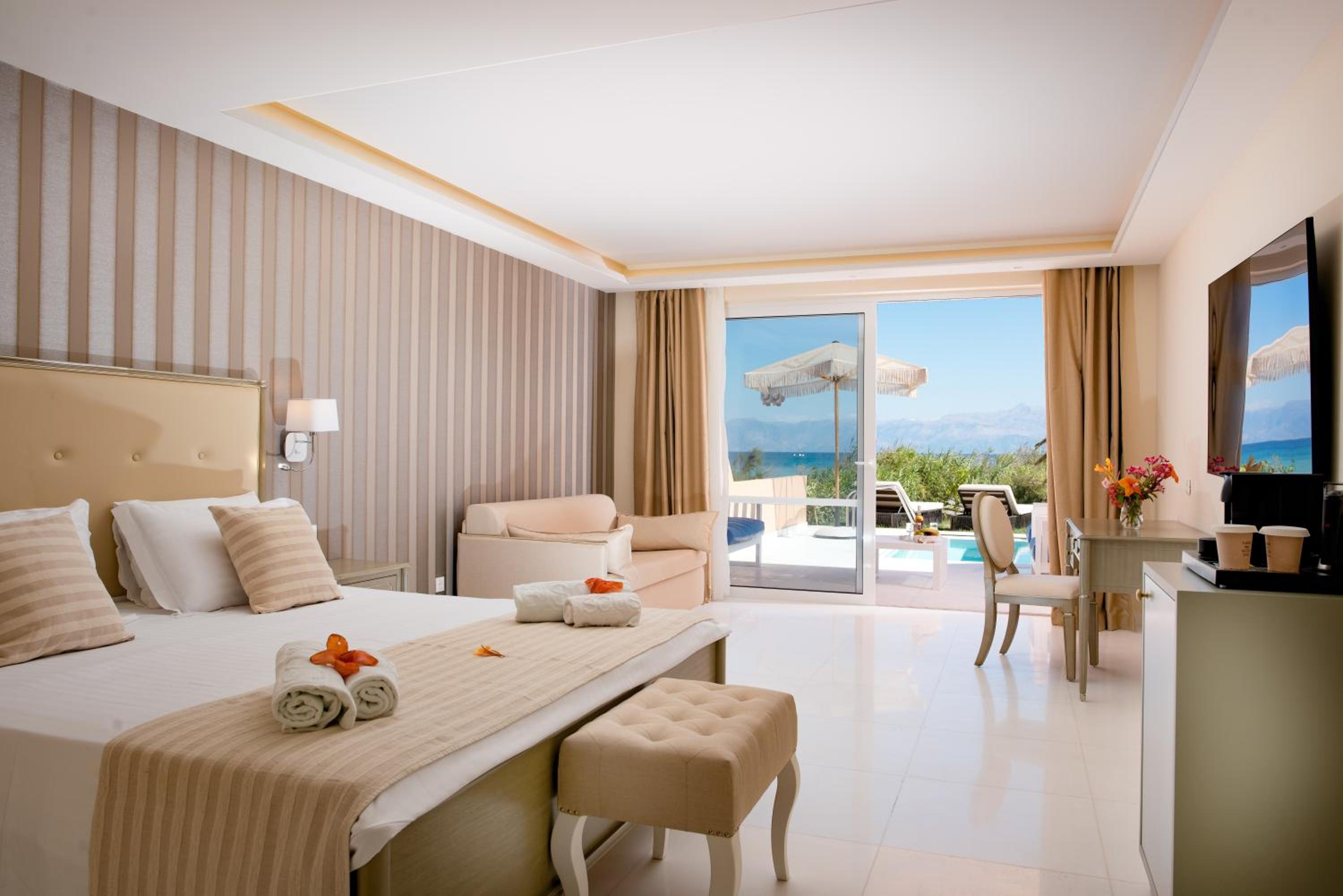 Suite with Private Pool