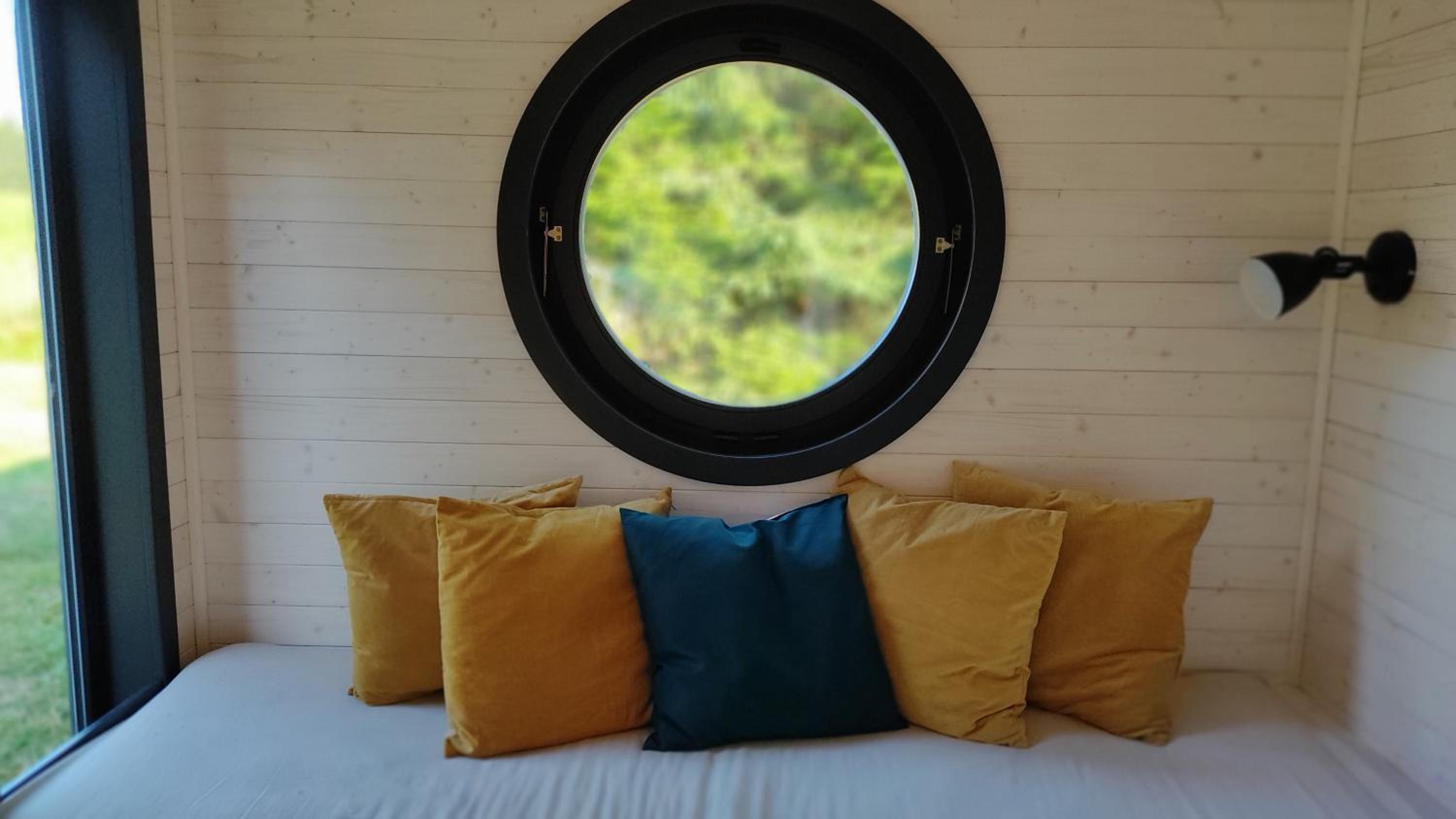 Mobile Home photo 1