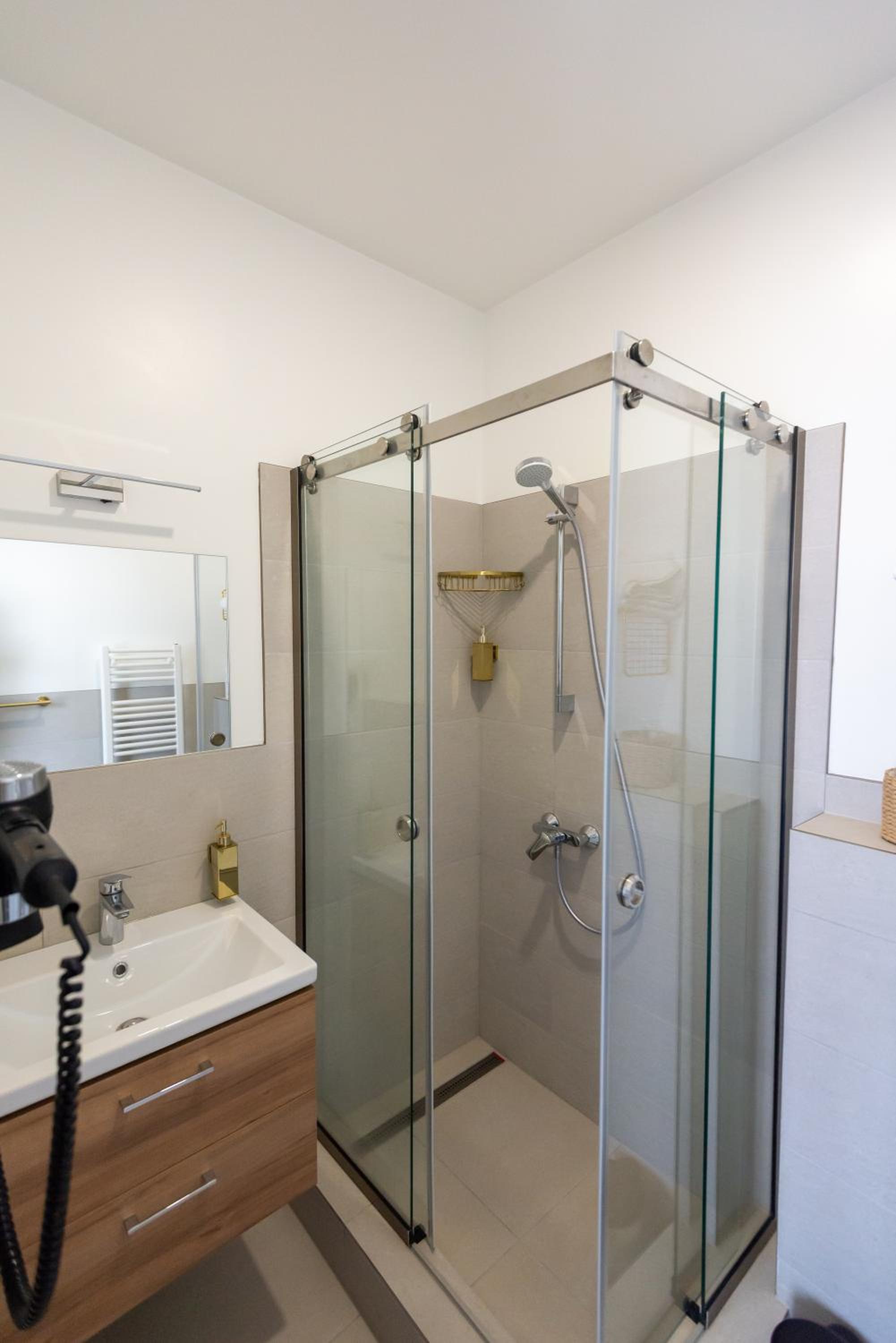 Superior Double Room - Photo 3