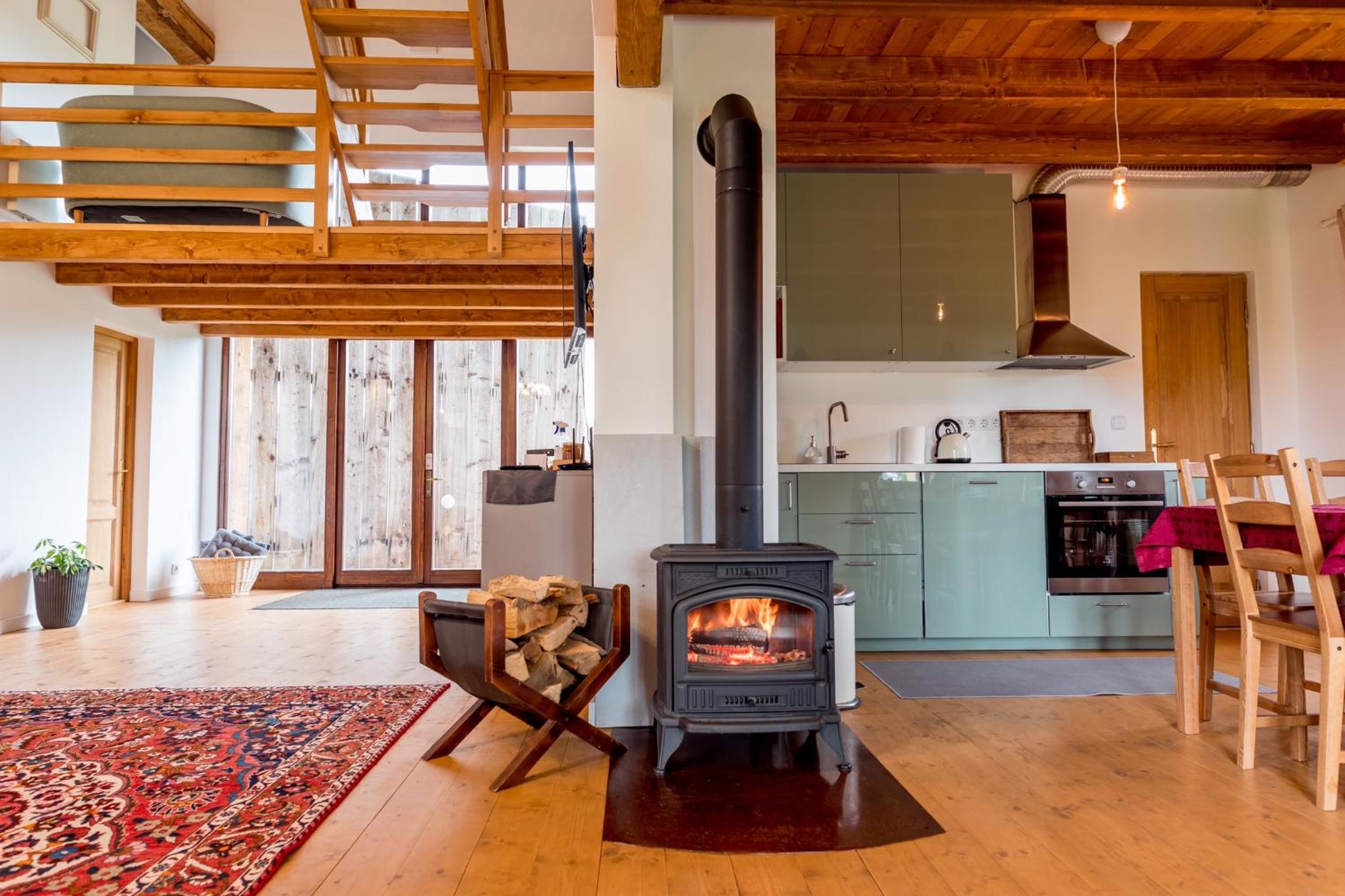 Three-Bedroom House - Photo 19