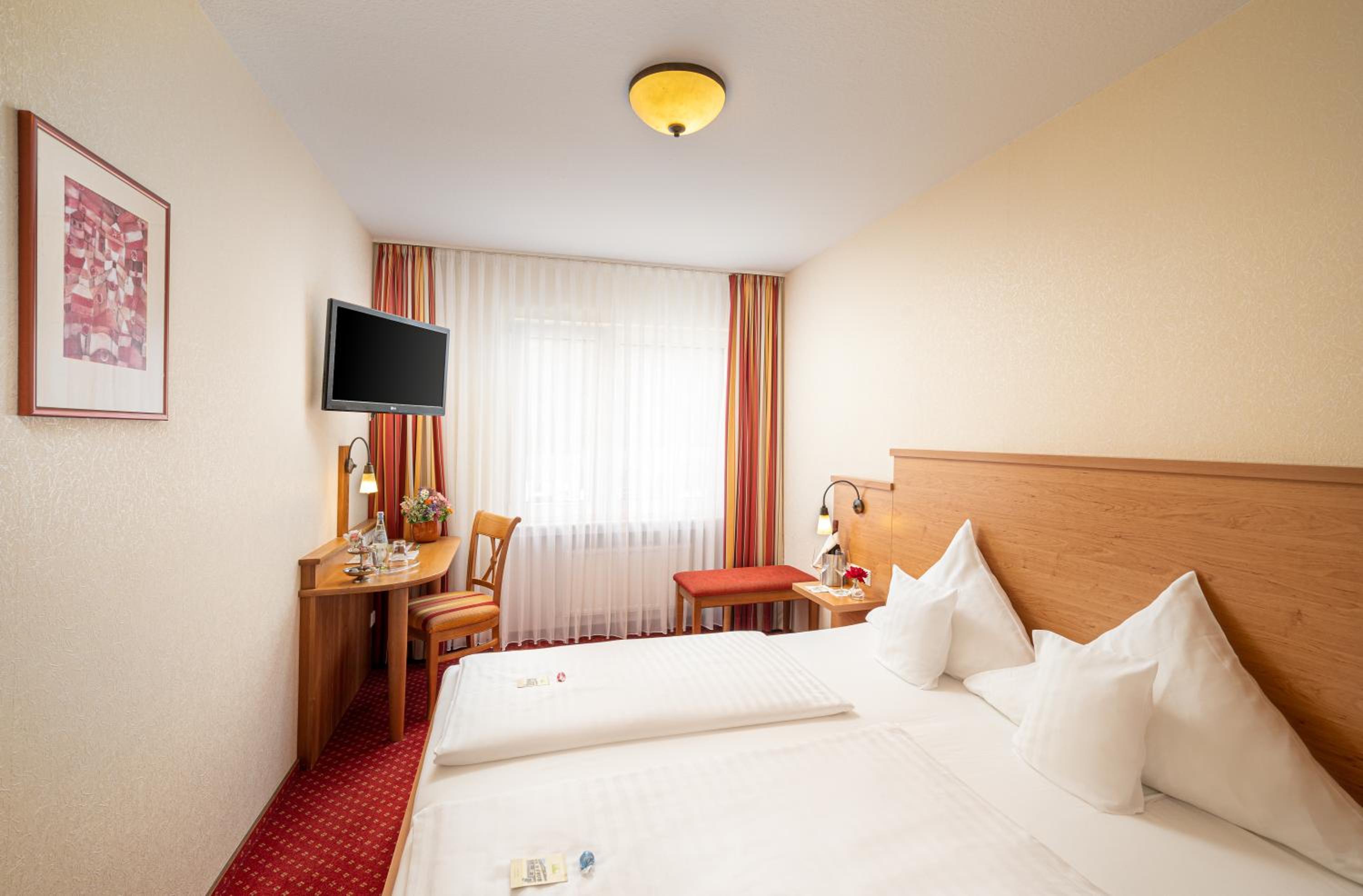 Comfort Double Room - Photo 4