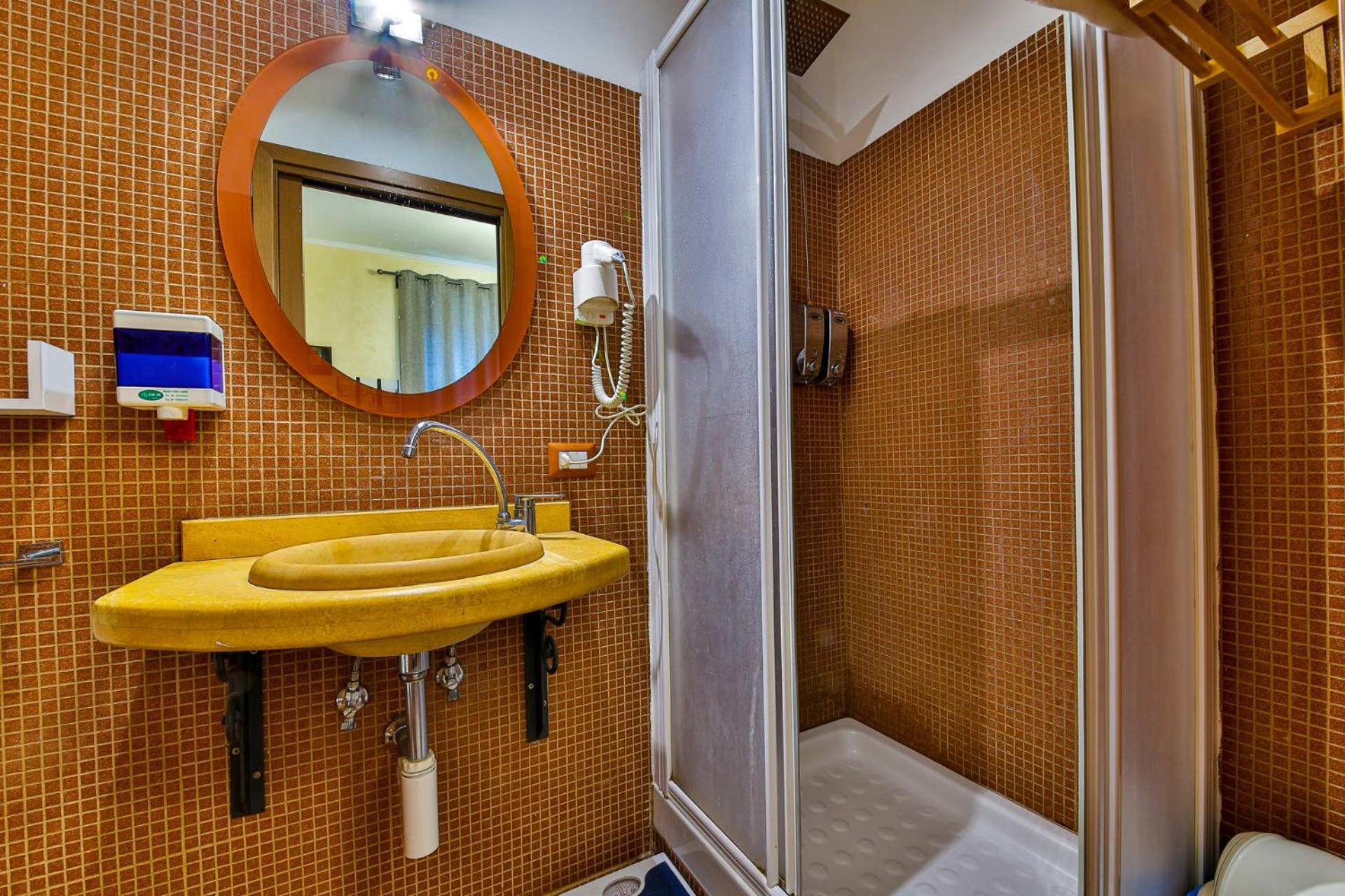 Deluxe Triple Room photo 2
