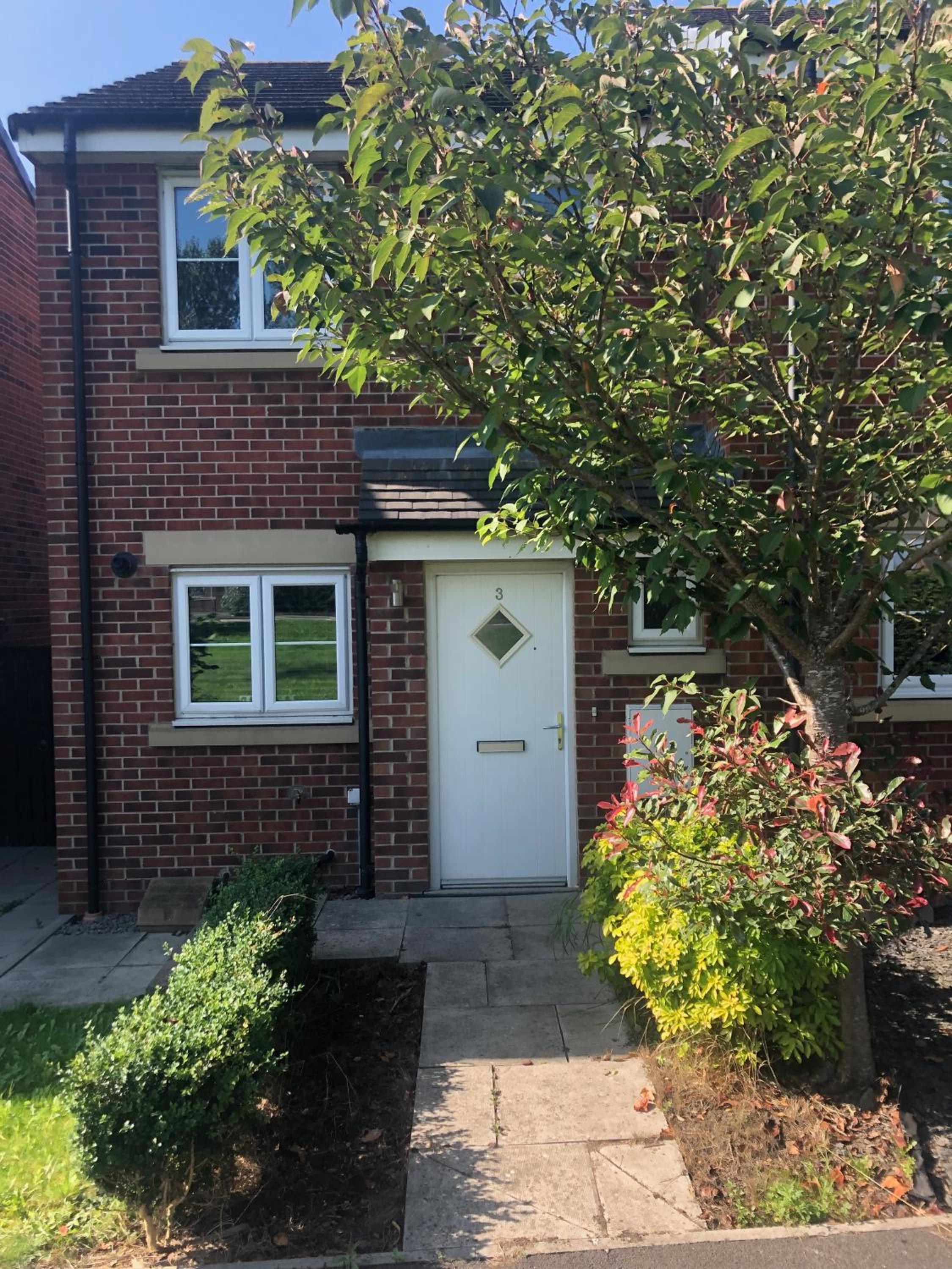 Two-Bedroom House photo 2