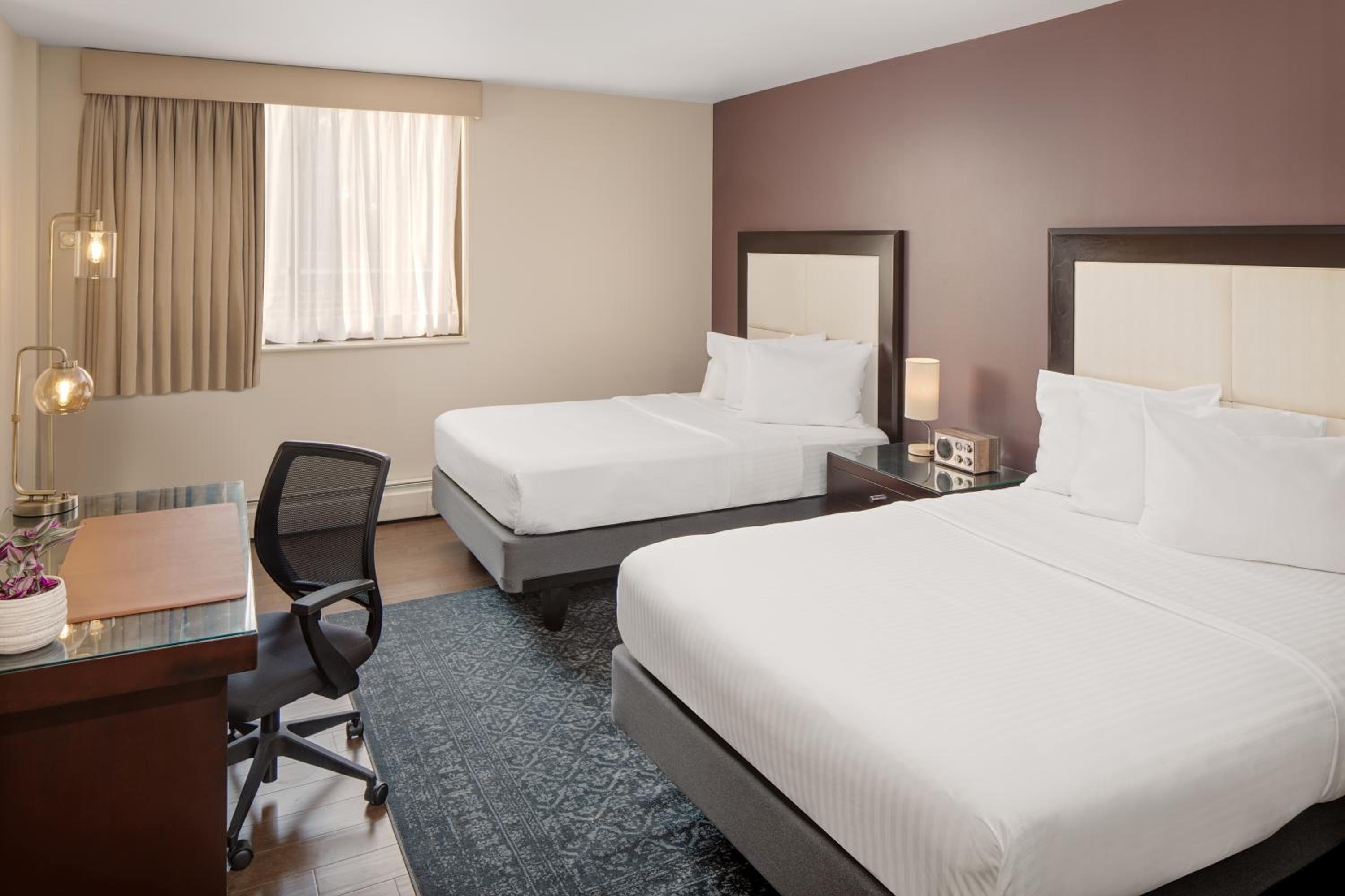 Signature Double Room - Photo 8