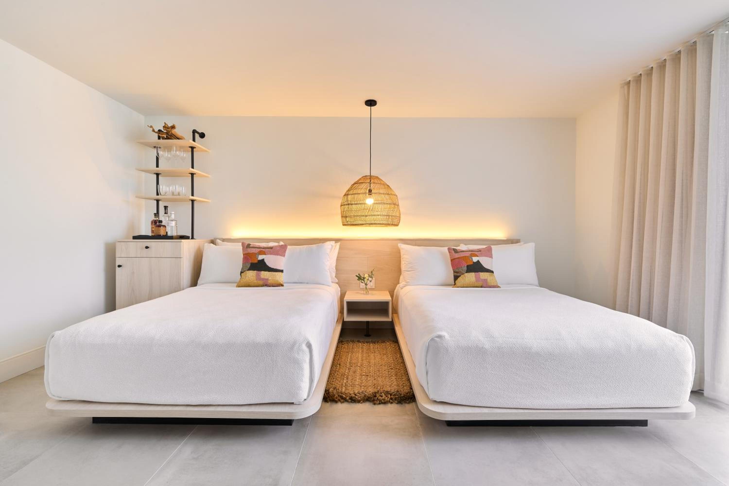 Double Double Suite - Photo 1