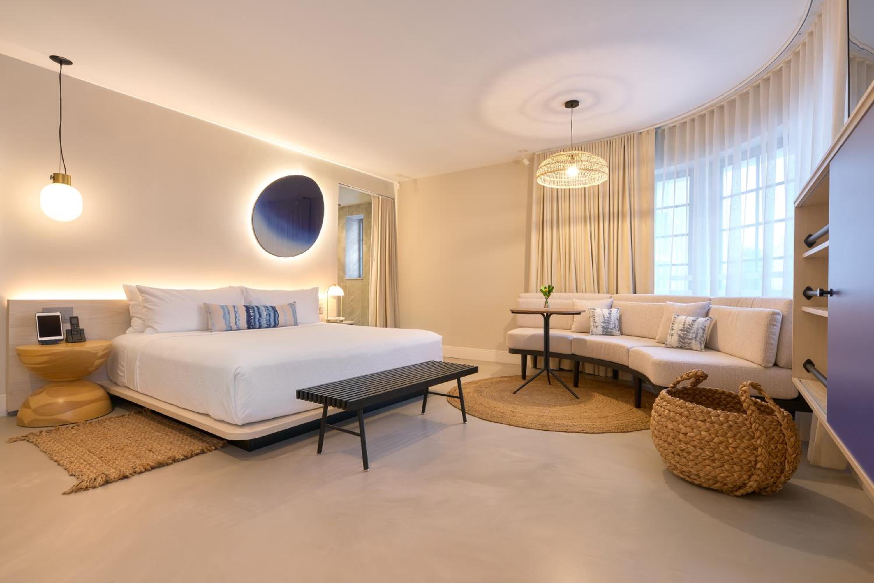 Loft Suite - Photo 1