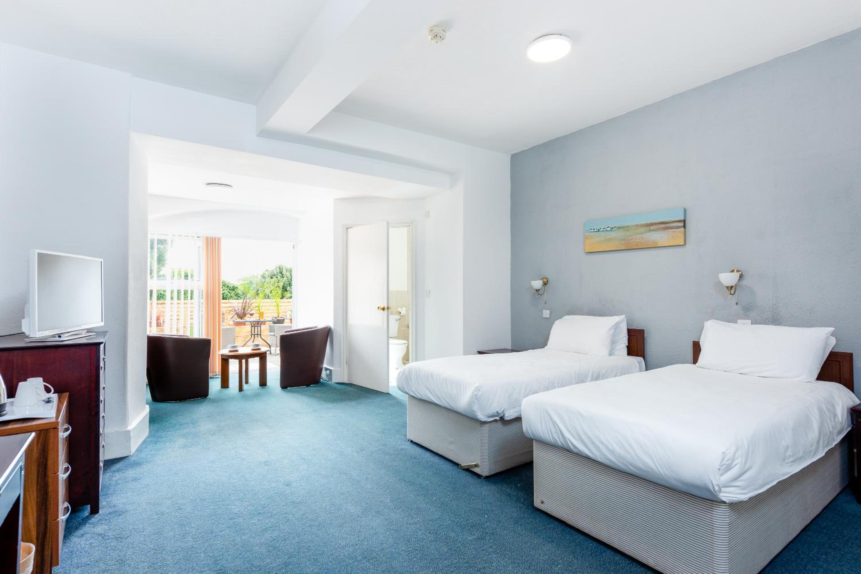 Twin Room with Terrace