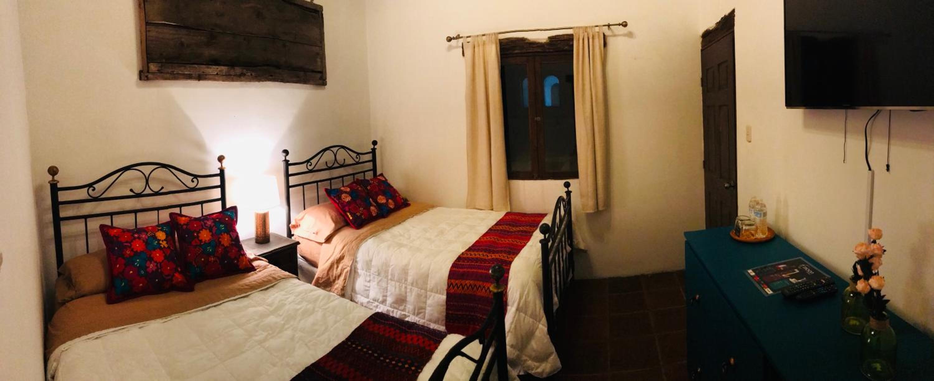Standard Twin Room photo 1