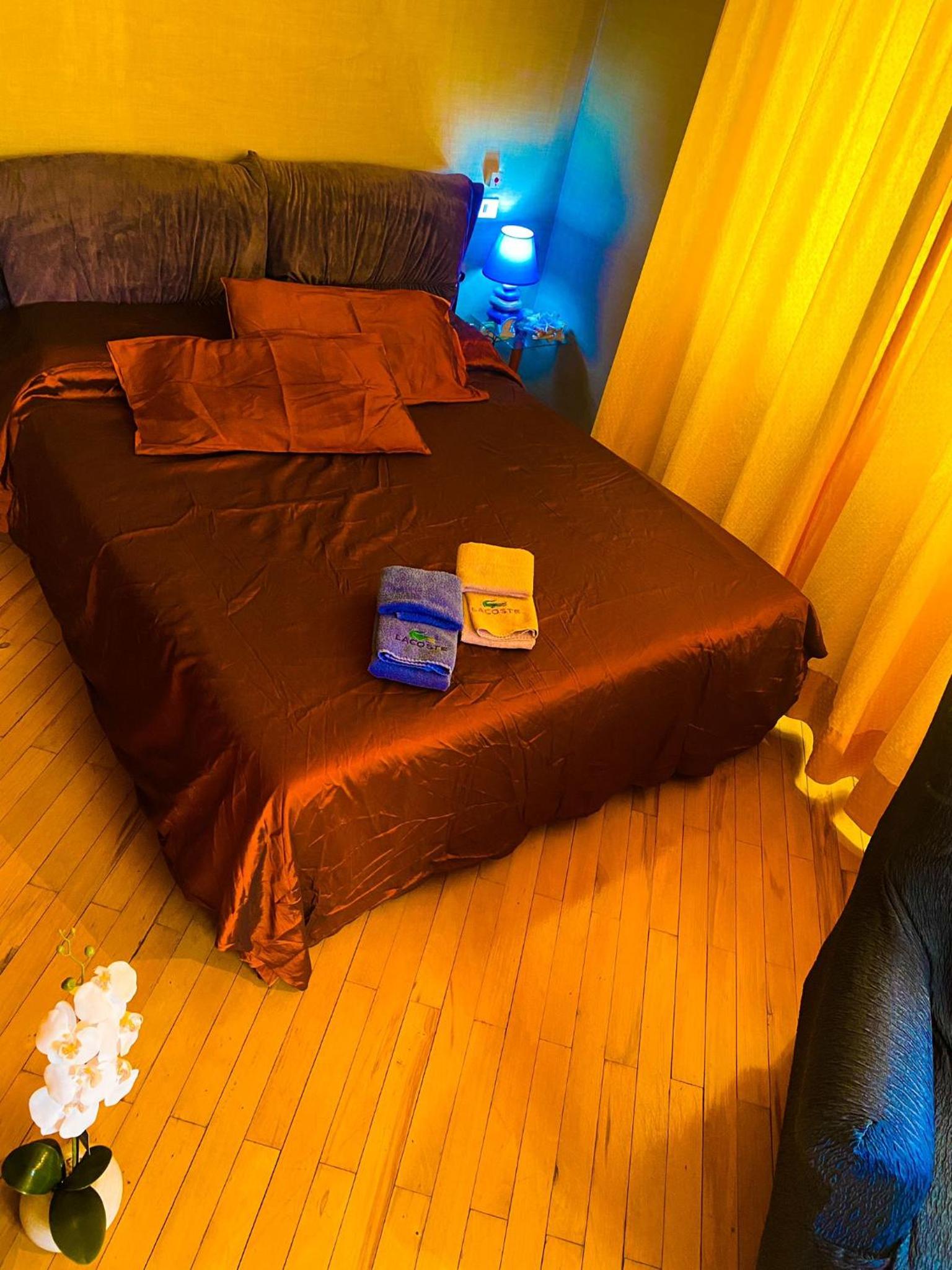 Studio Apartment - Photo 28