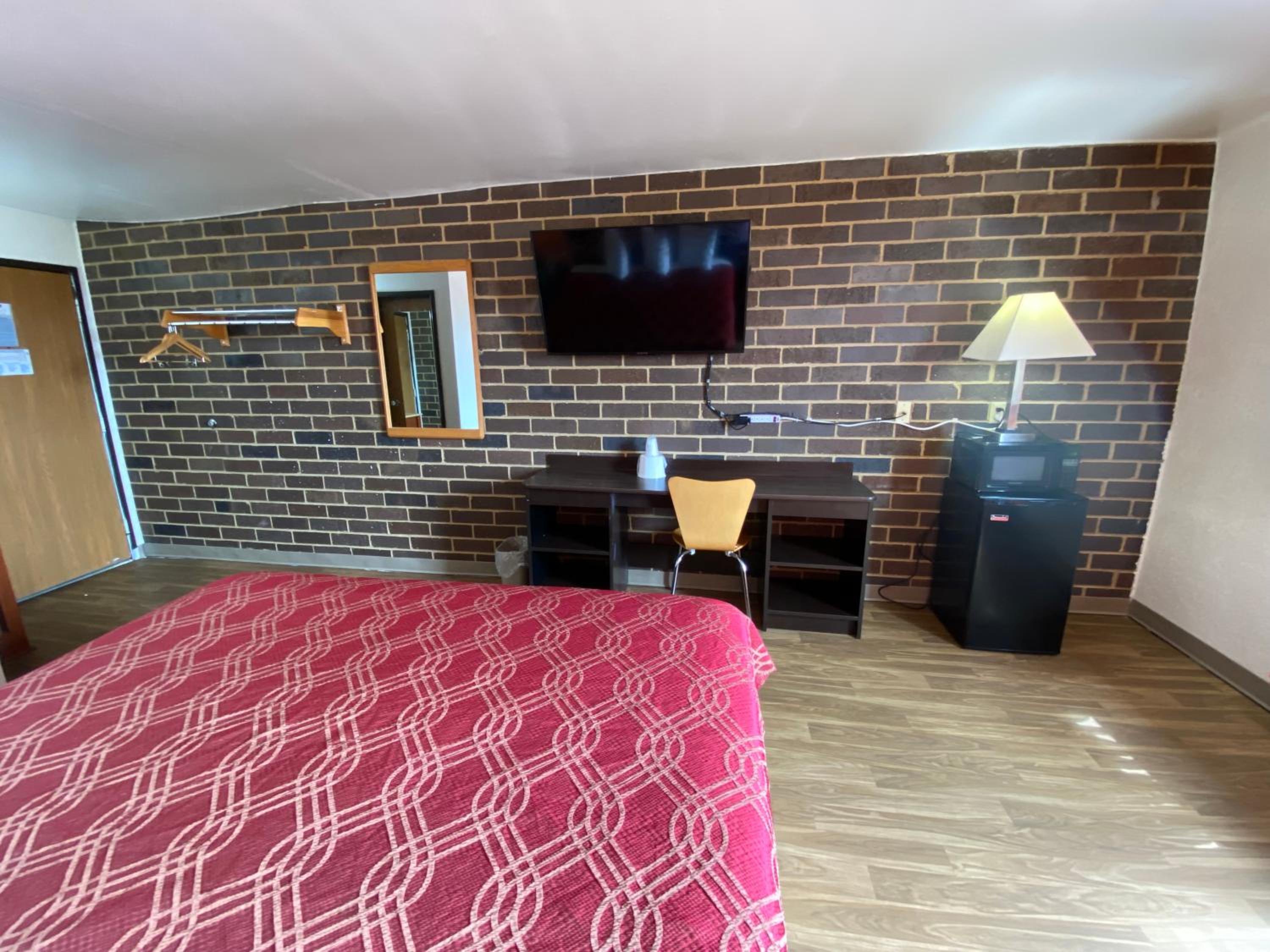 Deluxe Queen Room - Photo 1