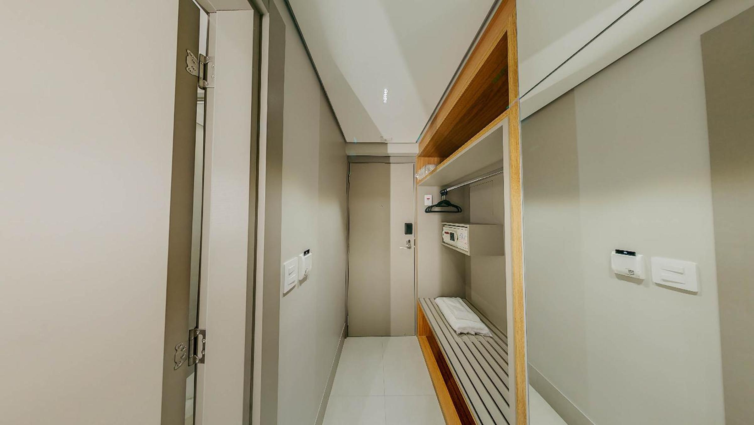 Deluxe Family Suite photo 3