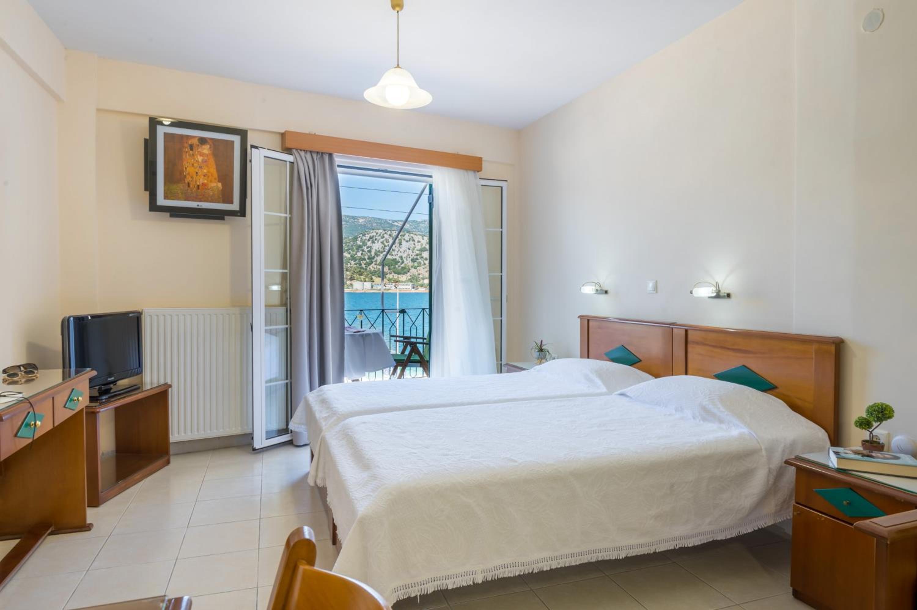 Studio with Sea View