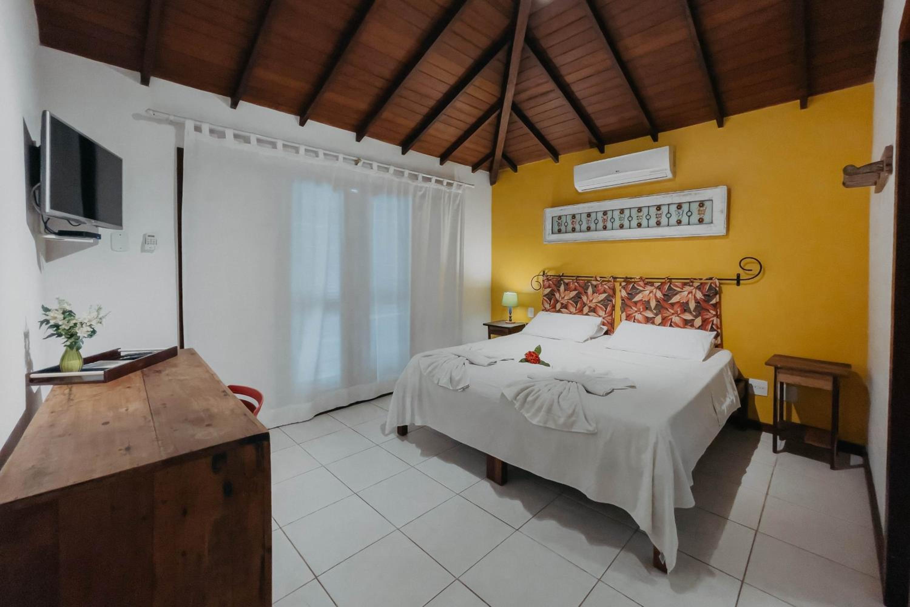 Suite with Pool View