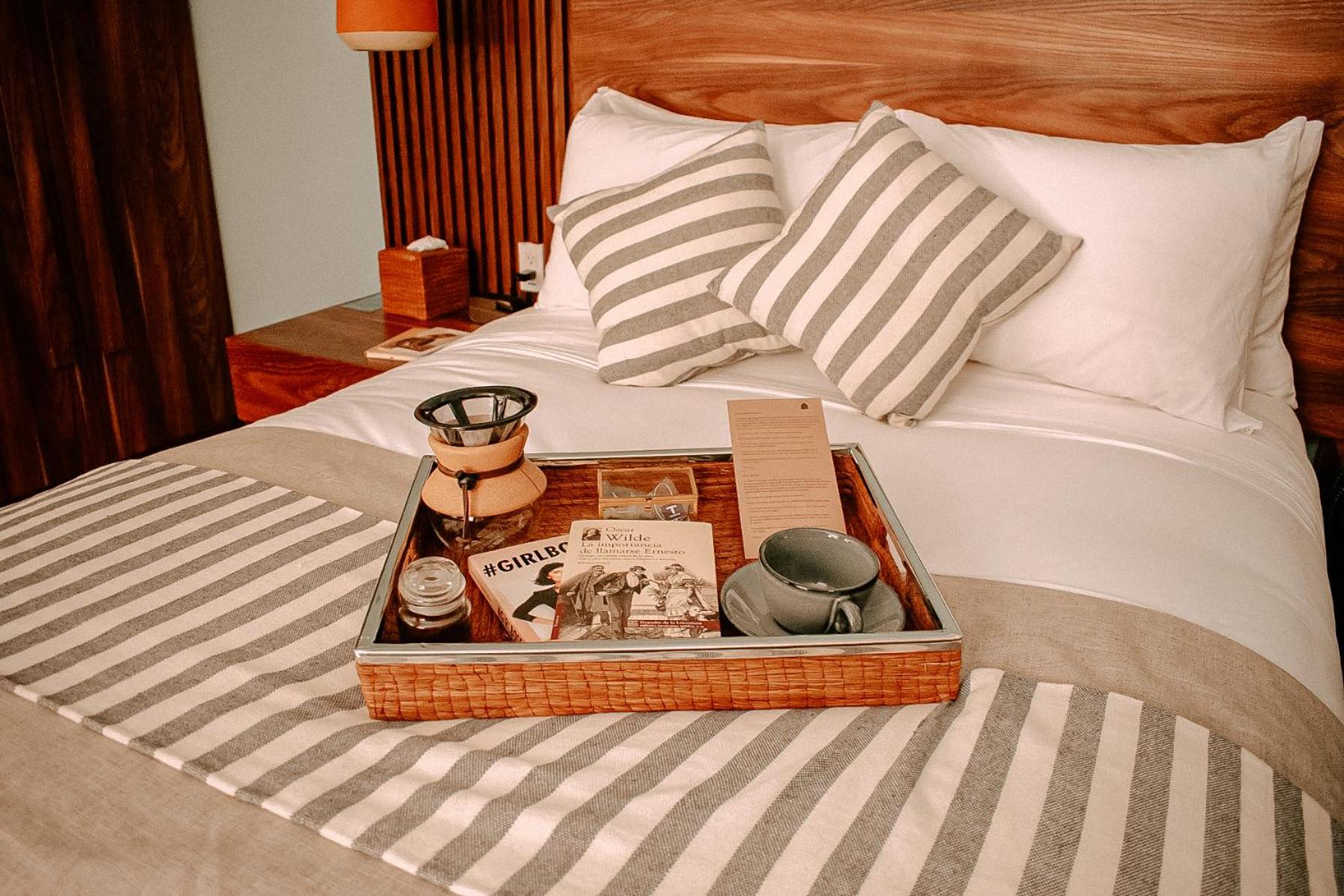 Standard Queen Room - Photo 4