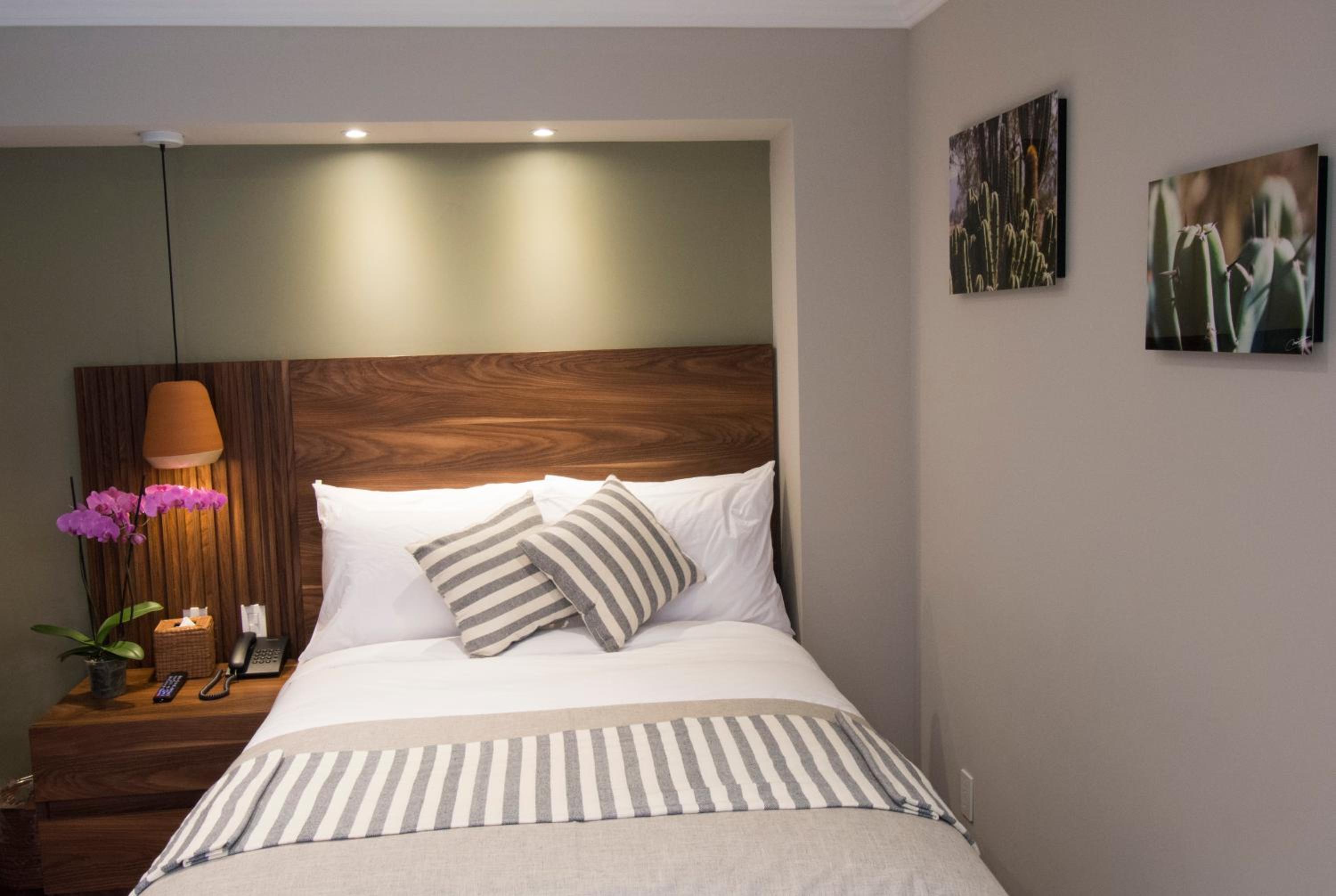 Standard Queen Room - Photo 2