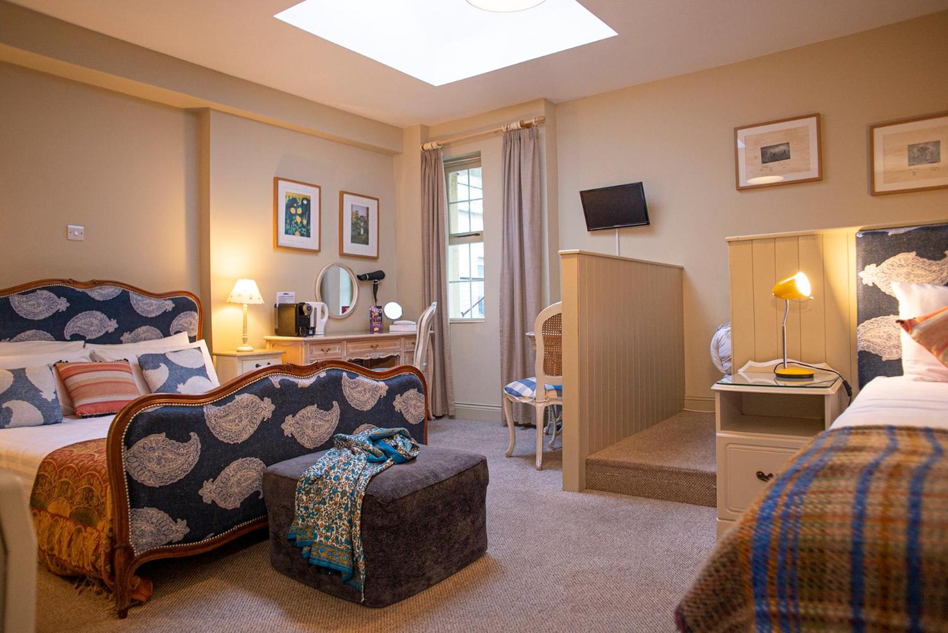 Family Room - Photo 4