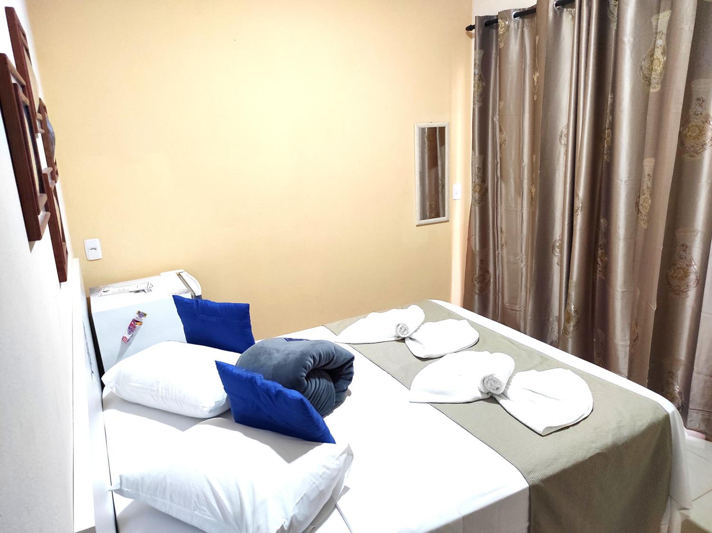 Deluxe King Room photo 1