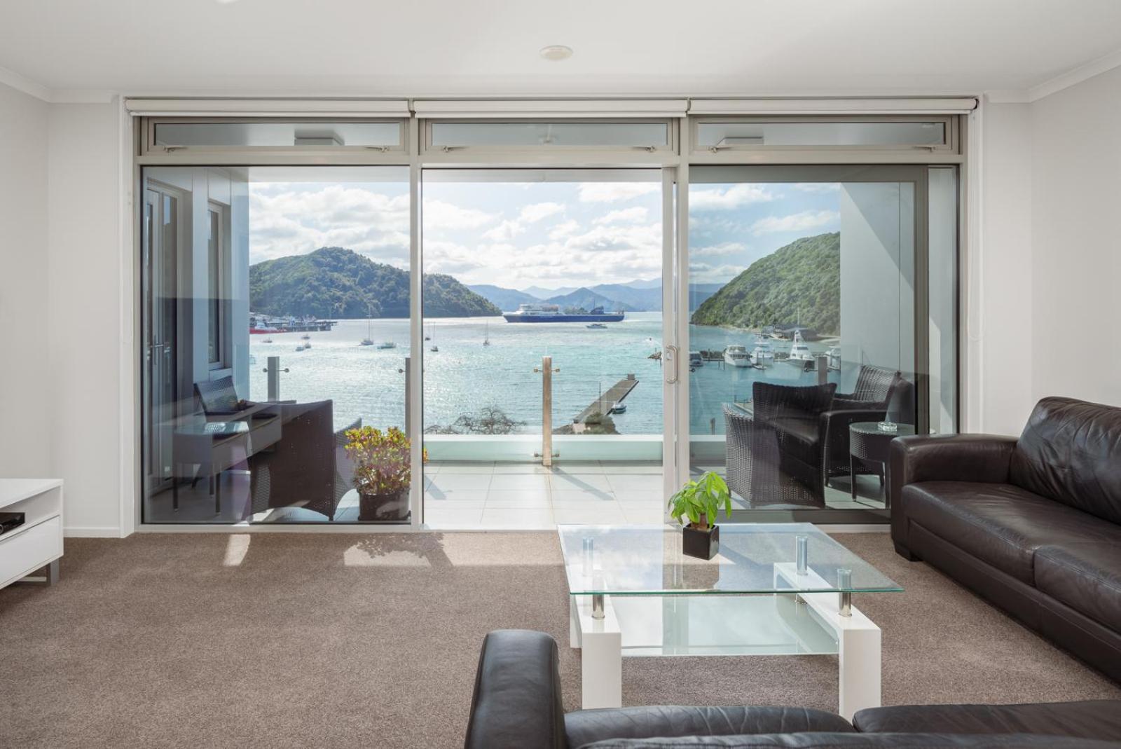 Penthouse Apartment photo 2