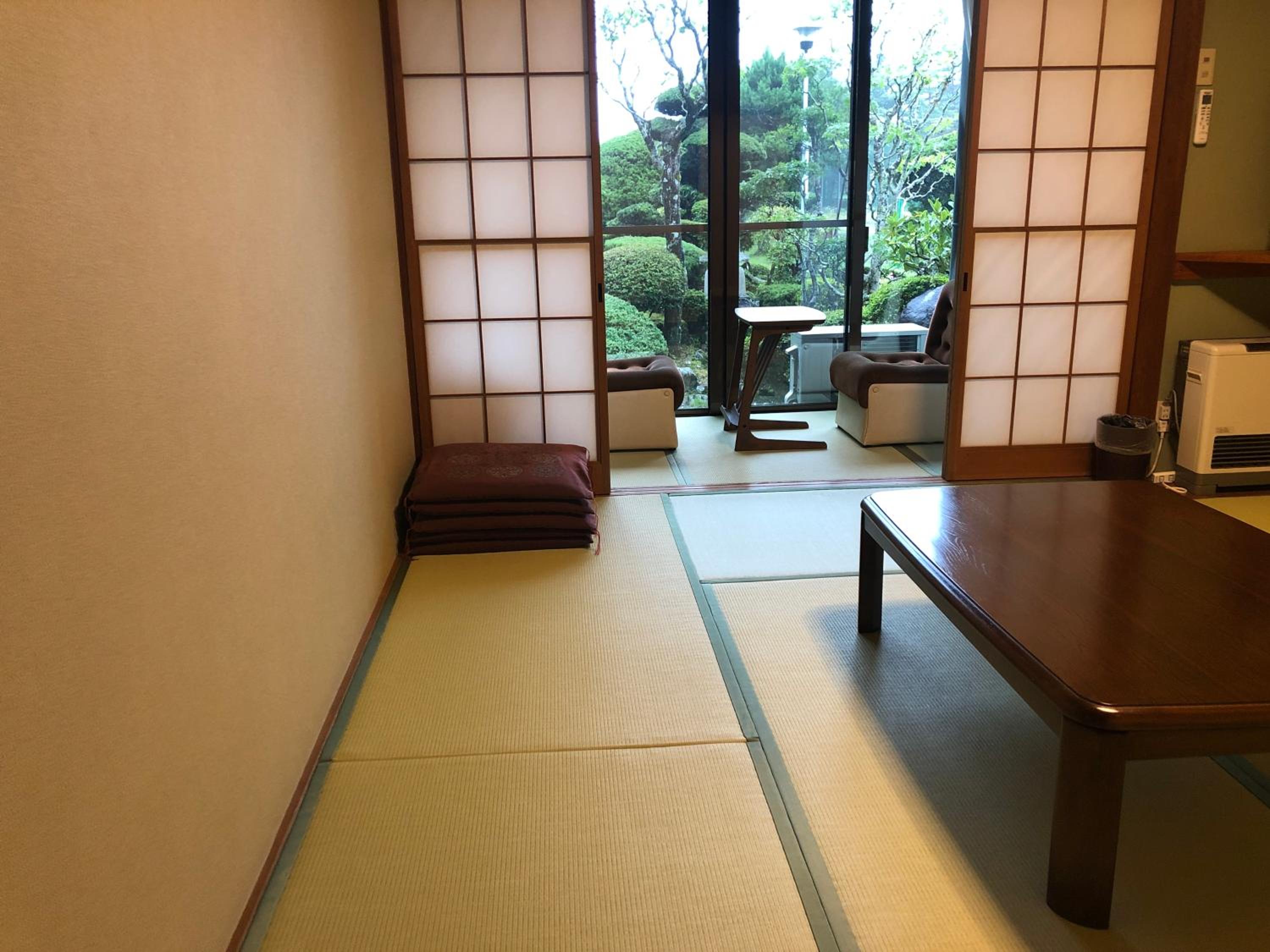 Japanese-Style Room - Photo 2