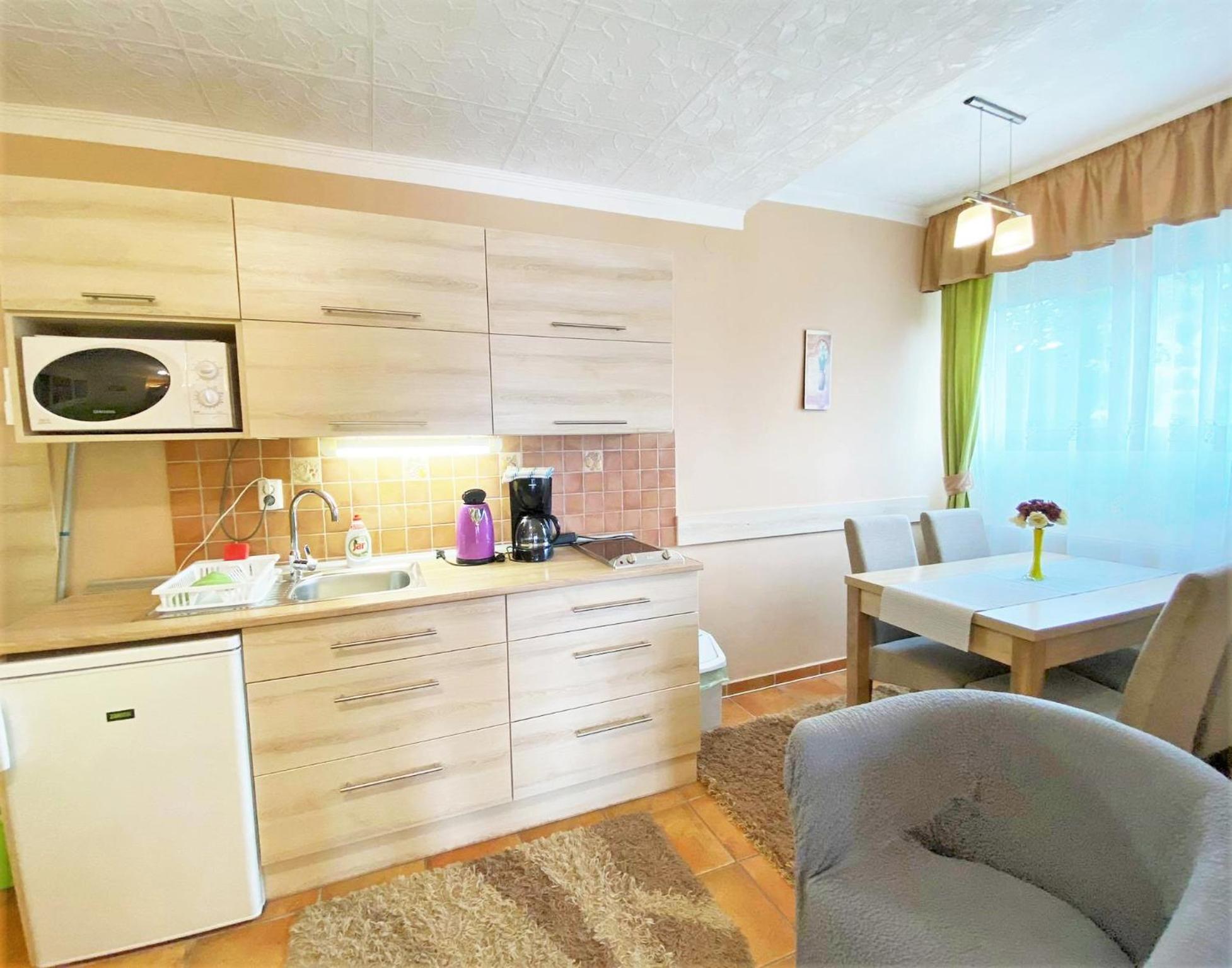 Two-Bedroom Apartment (4 Adults) photo 2