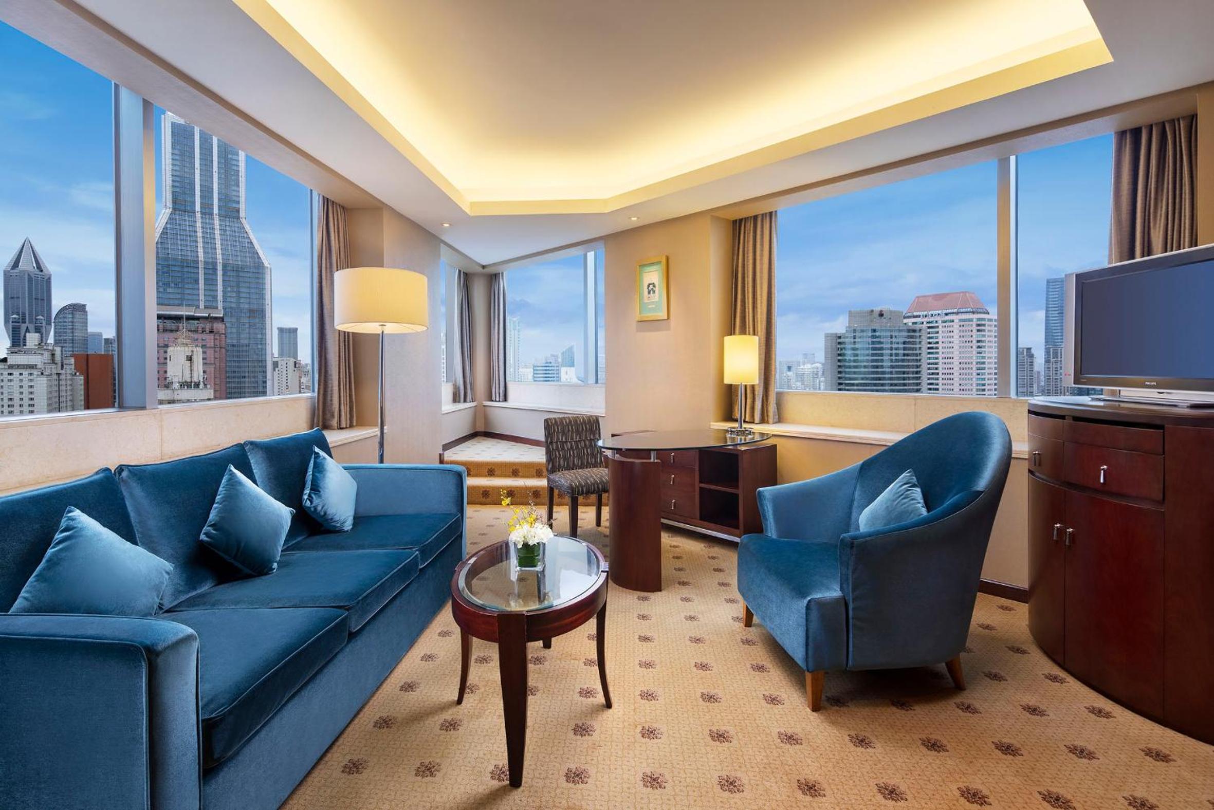One-Bedroom Executive Suite