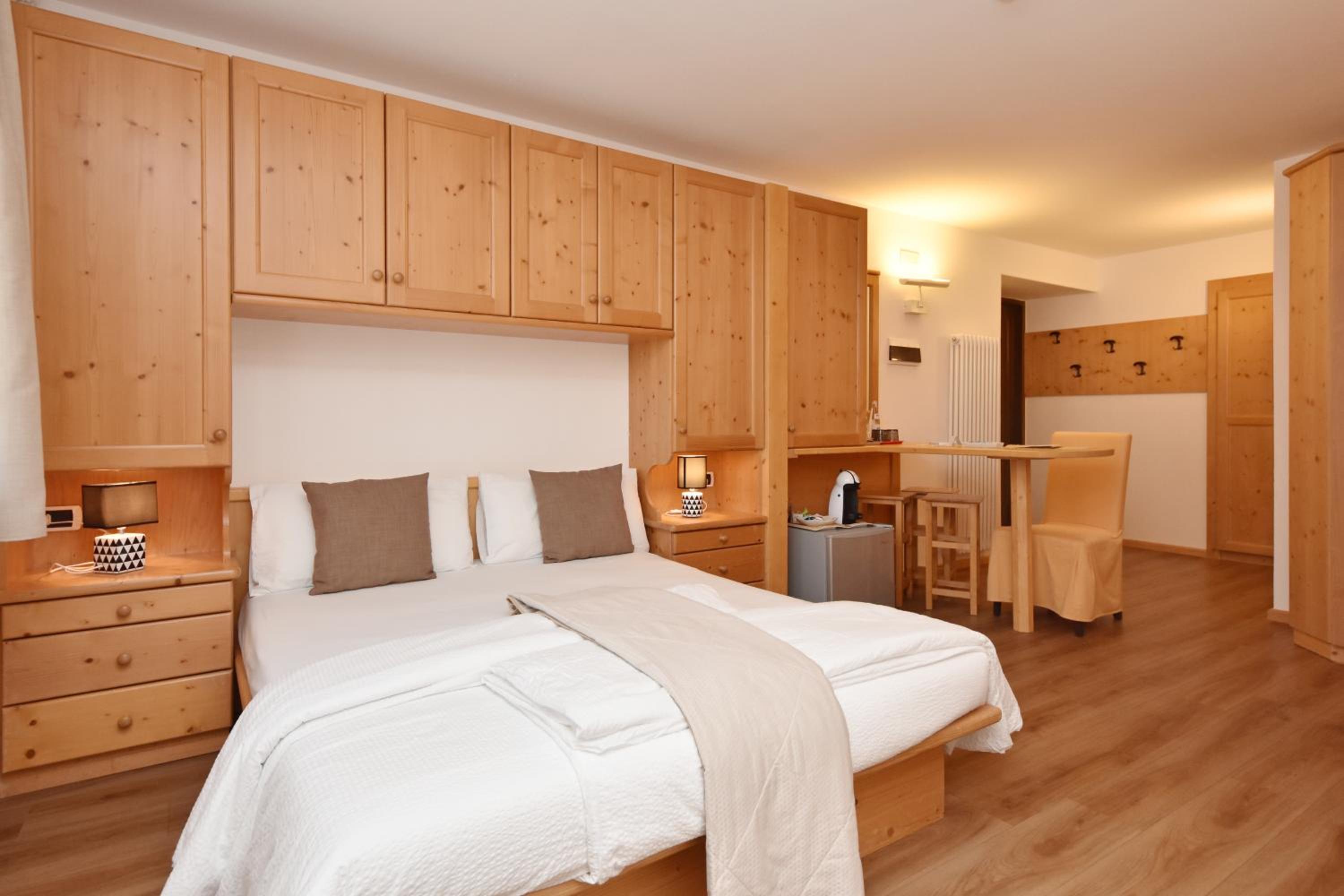 Deluxe Suite photo 1