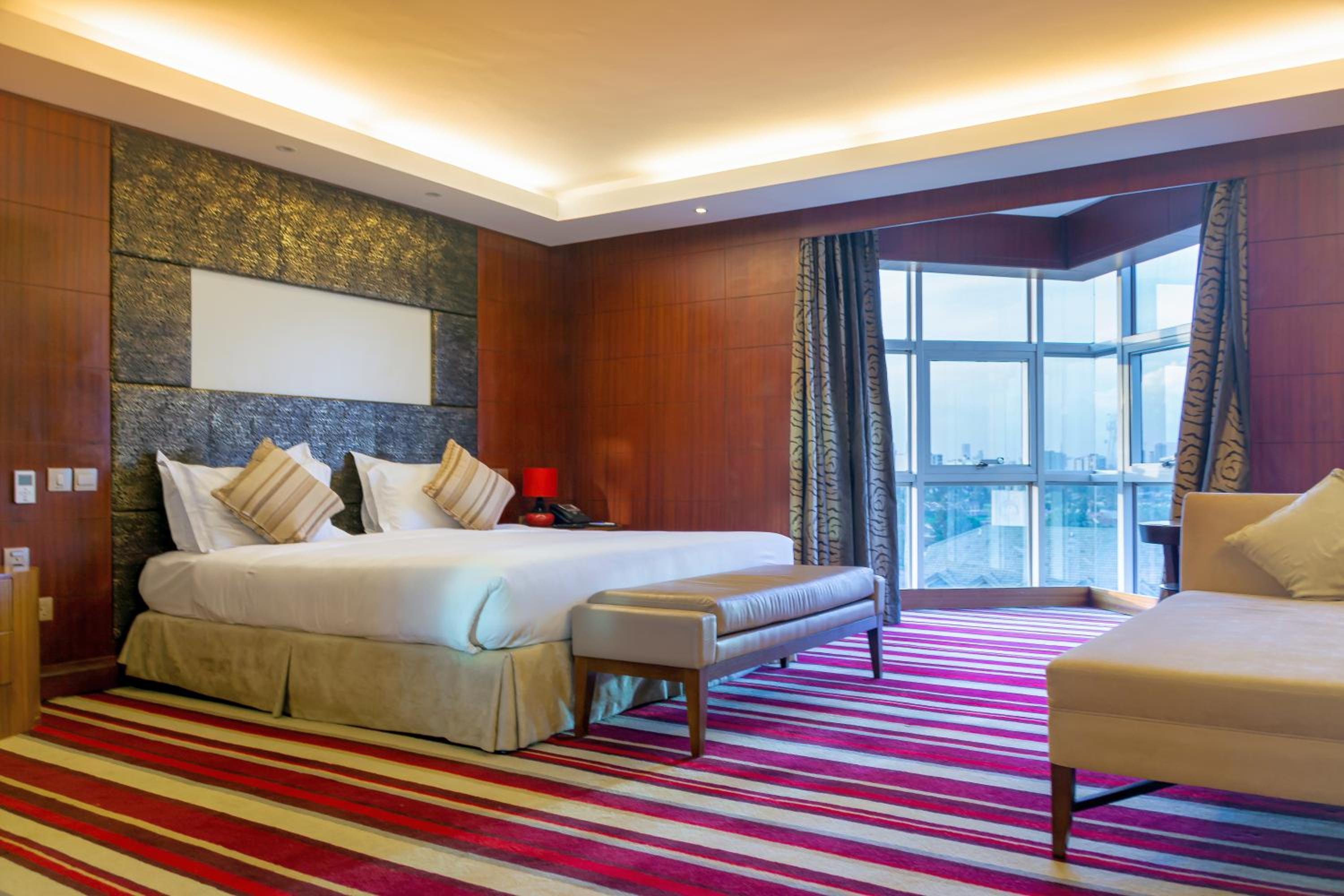 Presidential Suite photo 2