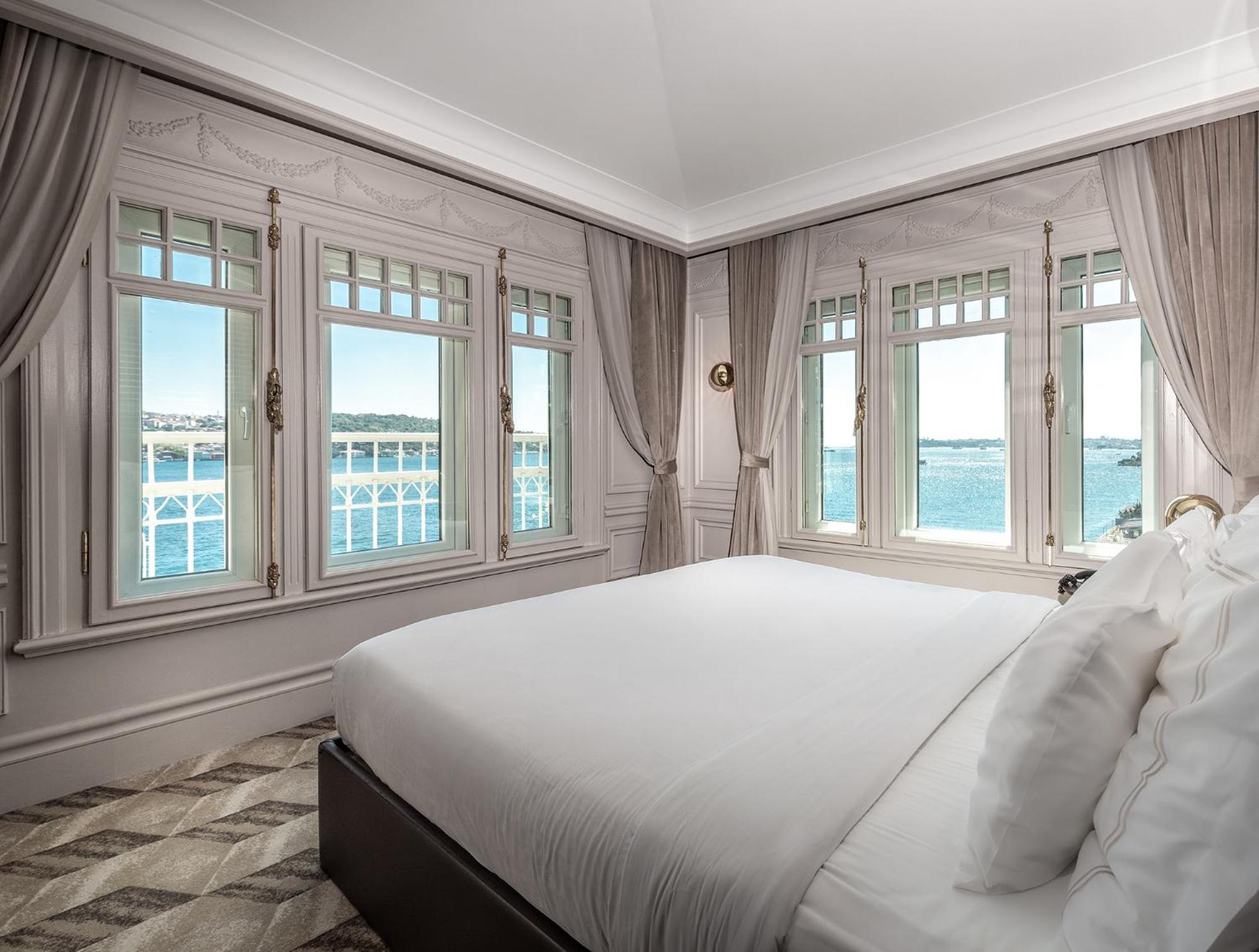 Grand Bosphorus Penthouse Suite