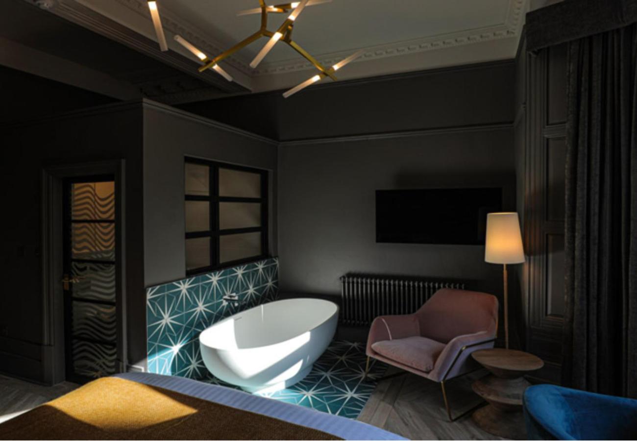 Luxury Room