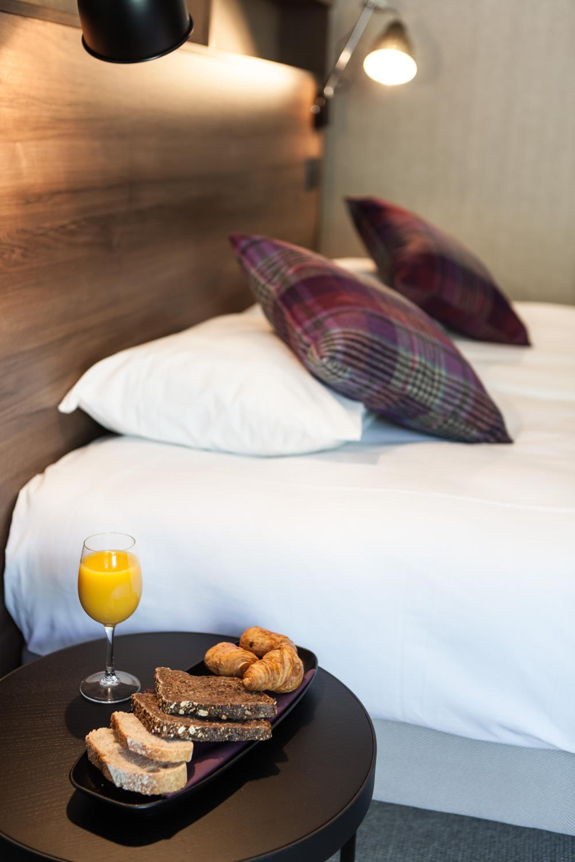 Suite with Balcony and Sauna photo 3