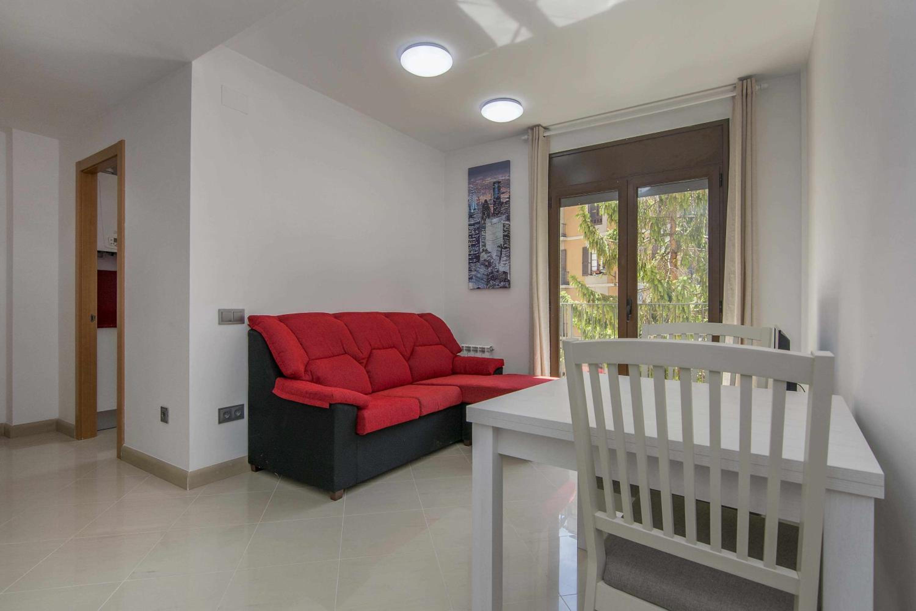 Apartment photo 2
