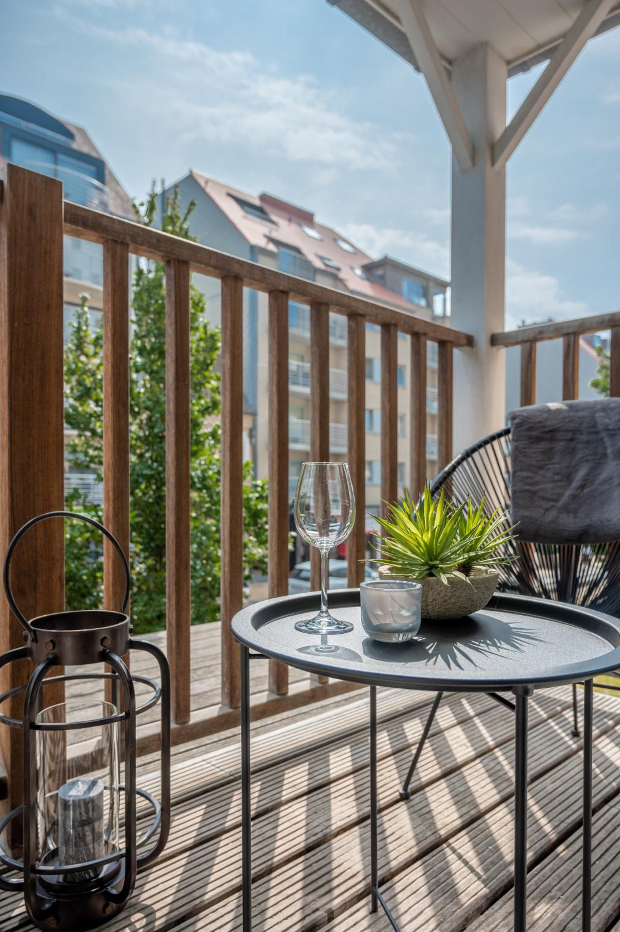 Apartment with Terrace - Photo 12