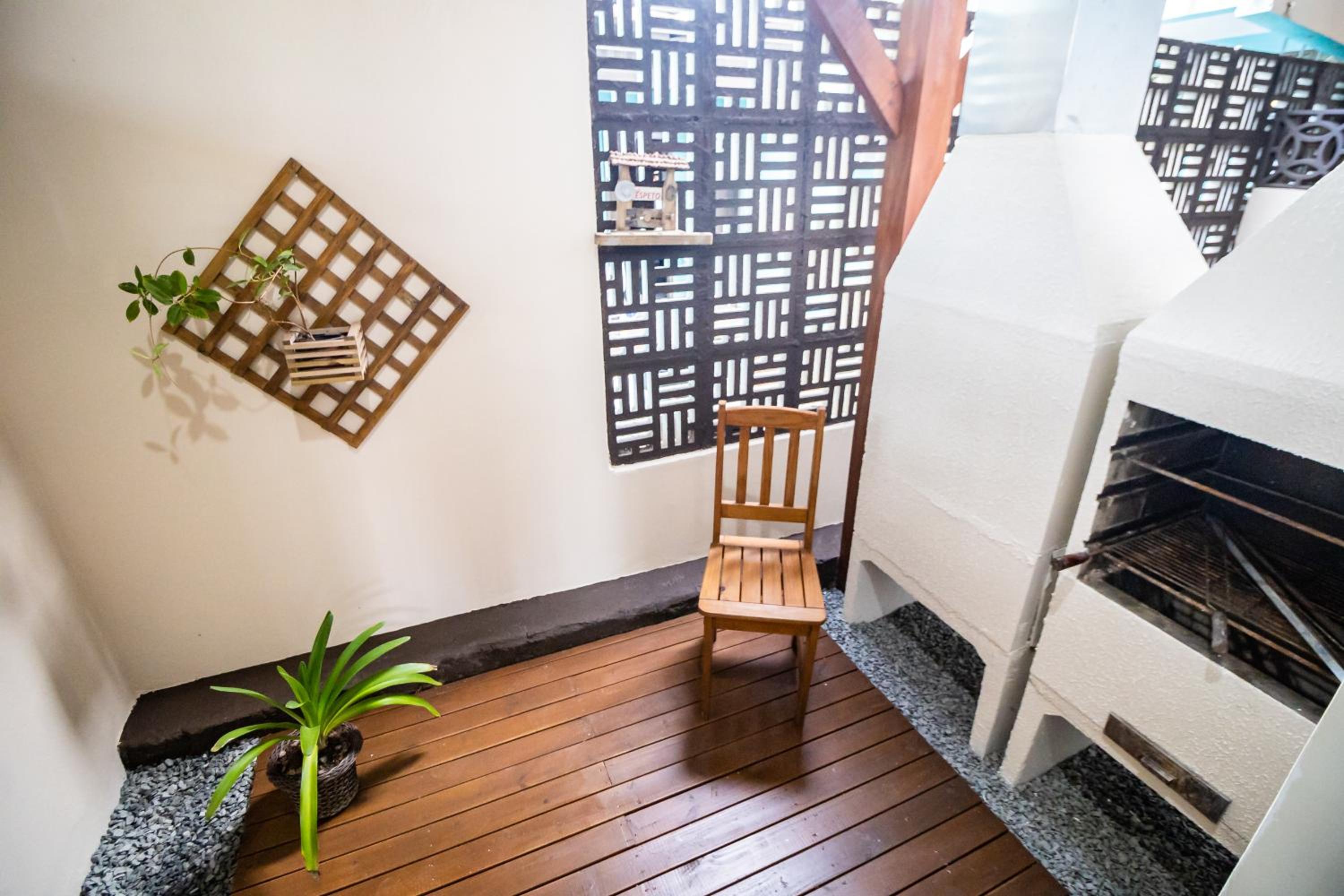 Studio Apartment photo 2