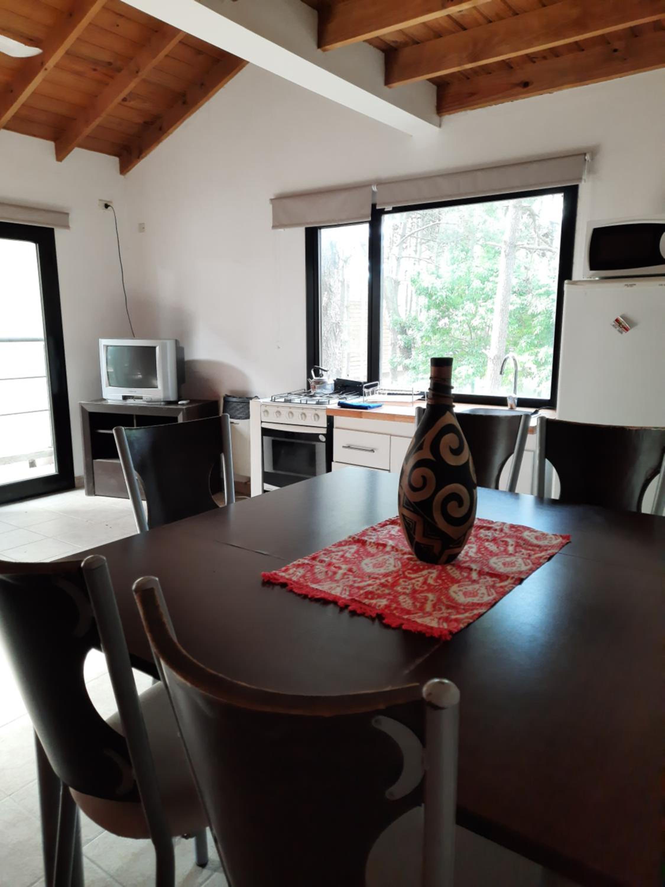 Two-Bedroom Apartment with Balcony photo 3