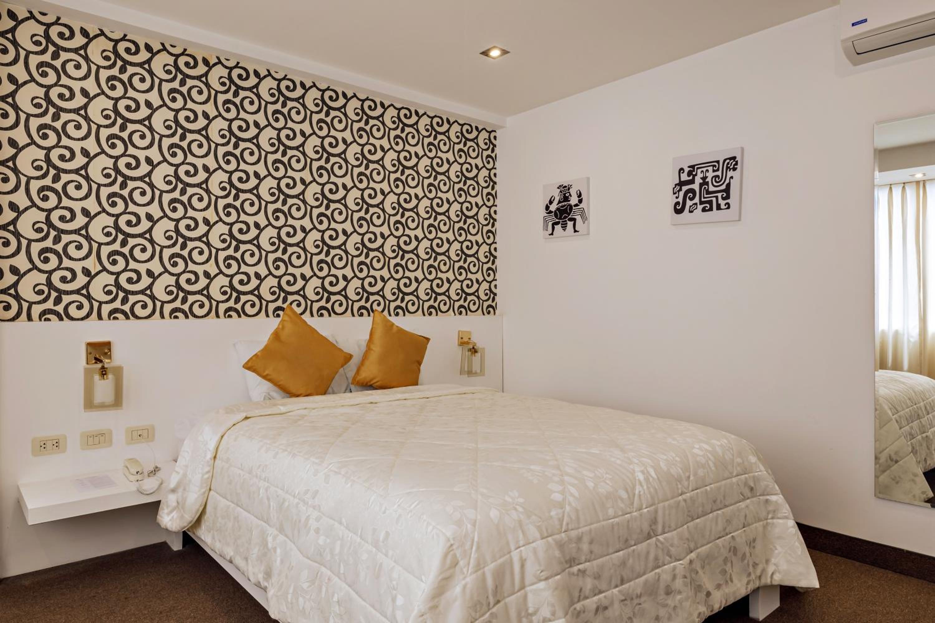 King Suite with Spa Bath