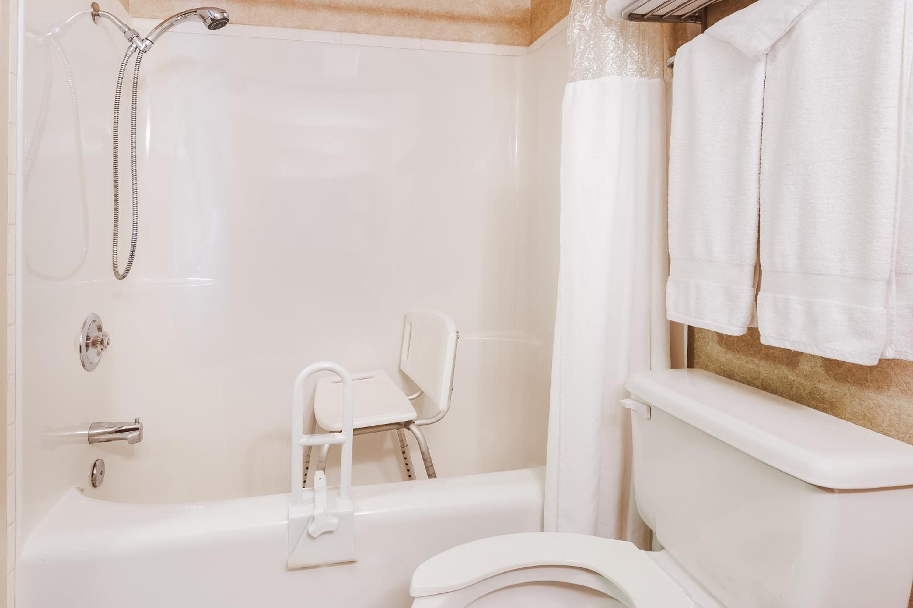 Queen Room with Two Queen Beds - Disability Access/Non-Smoking