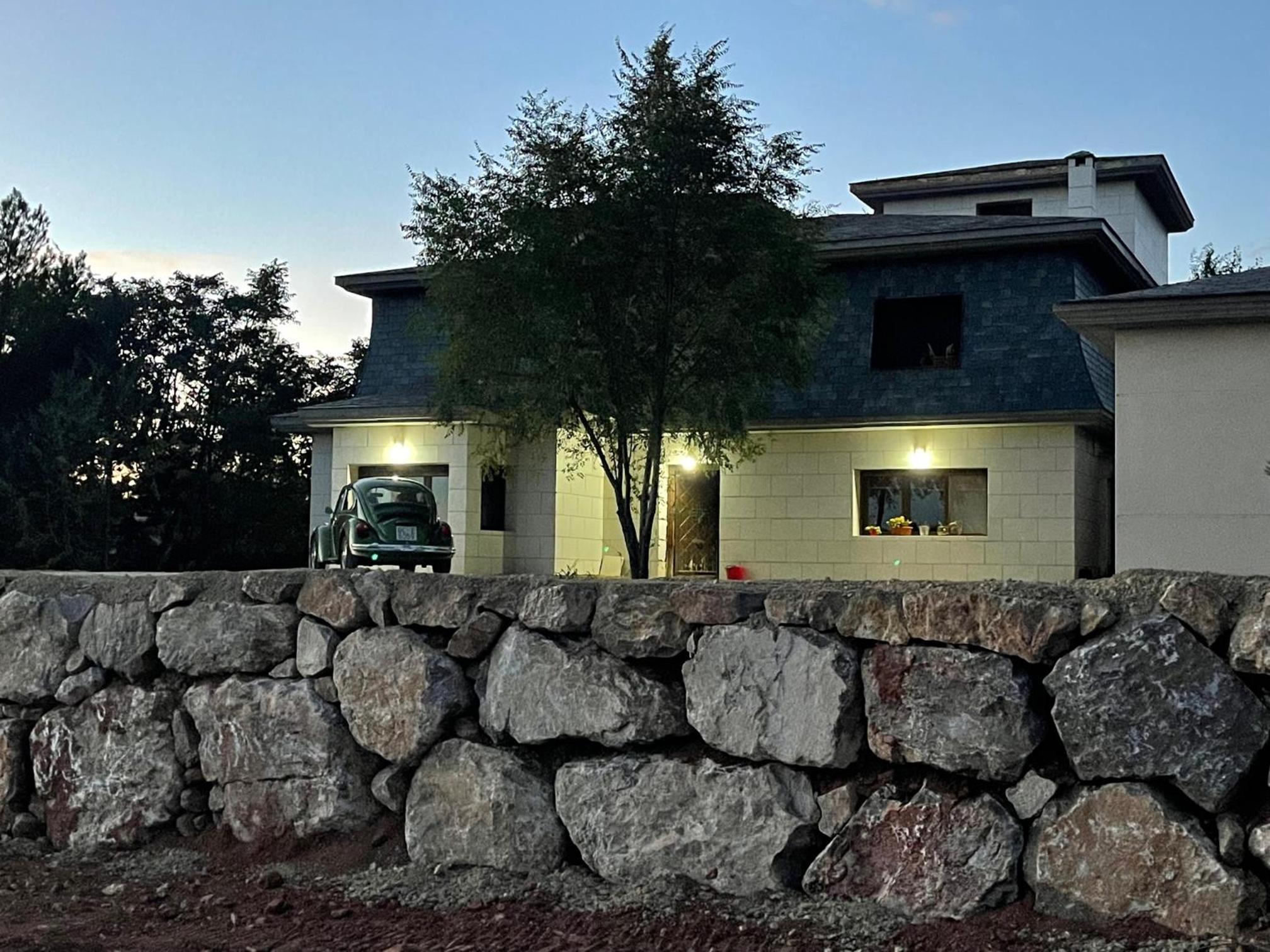 Villa photo 3