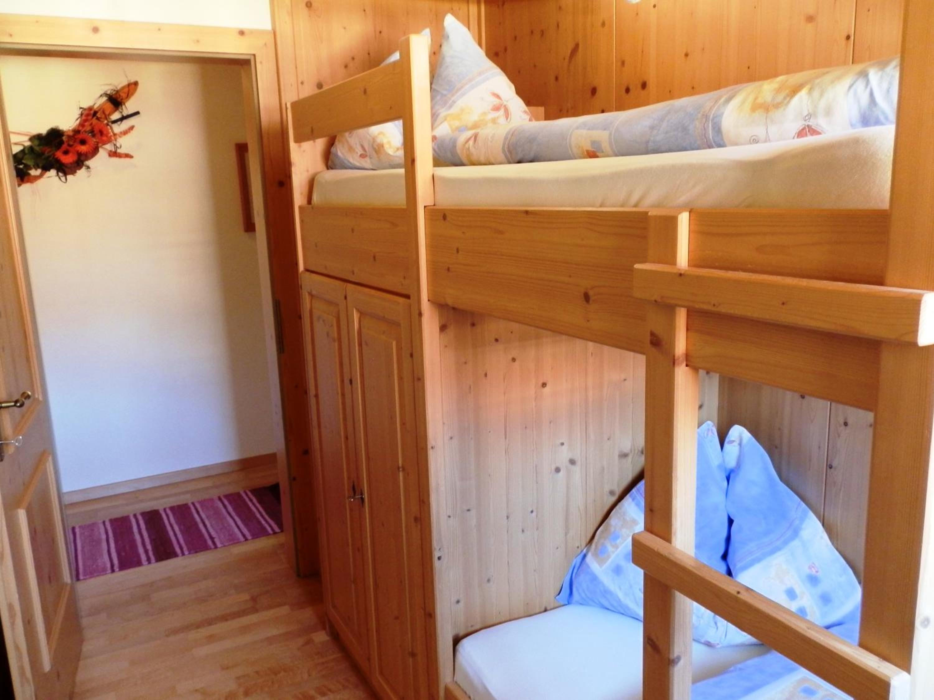 Two-Bedroom Apartment with Balcony - Photo 5