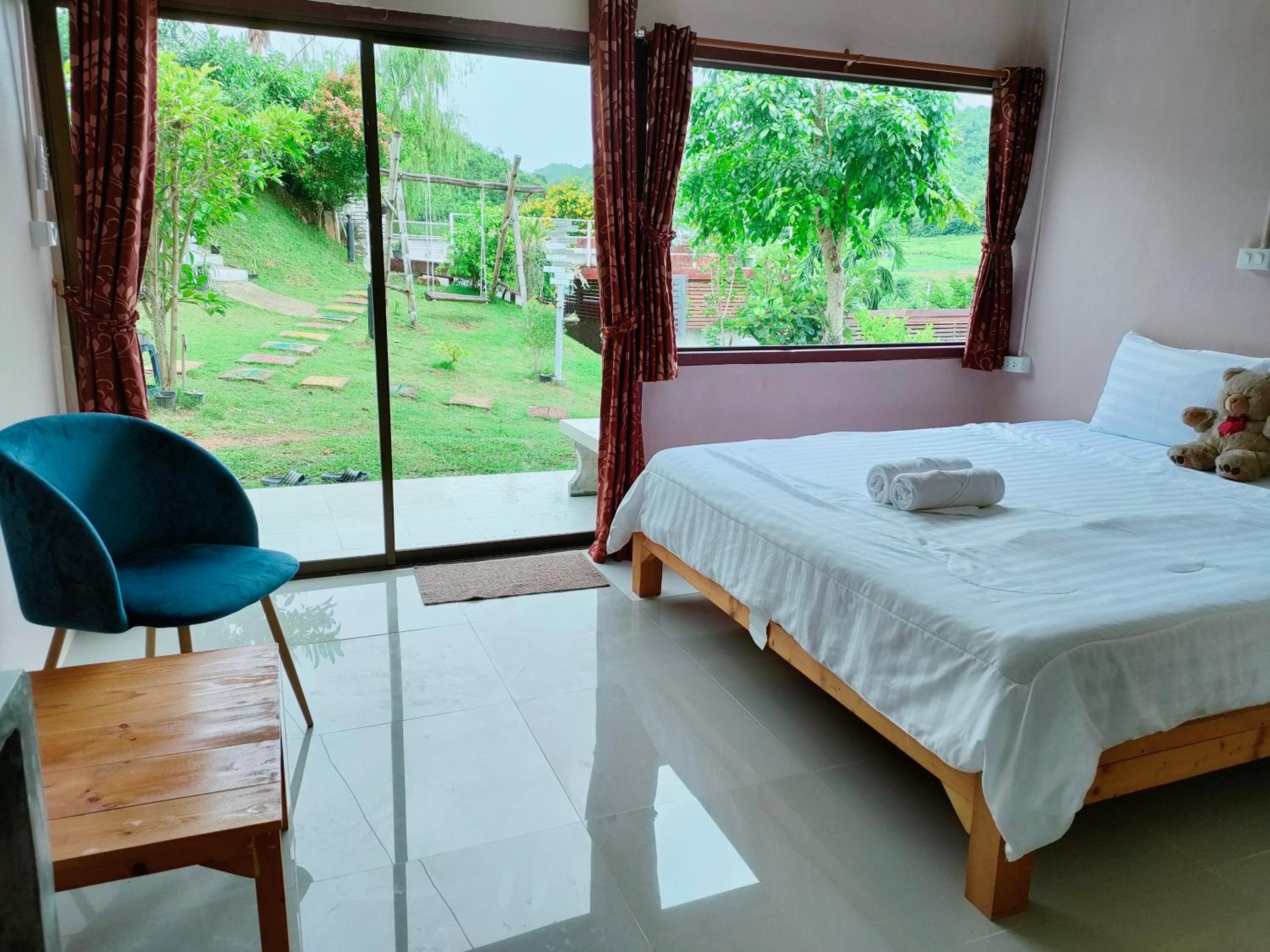 Double Room with Mountain View