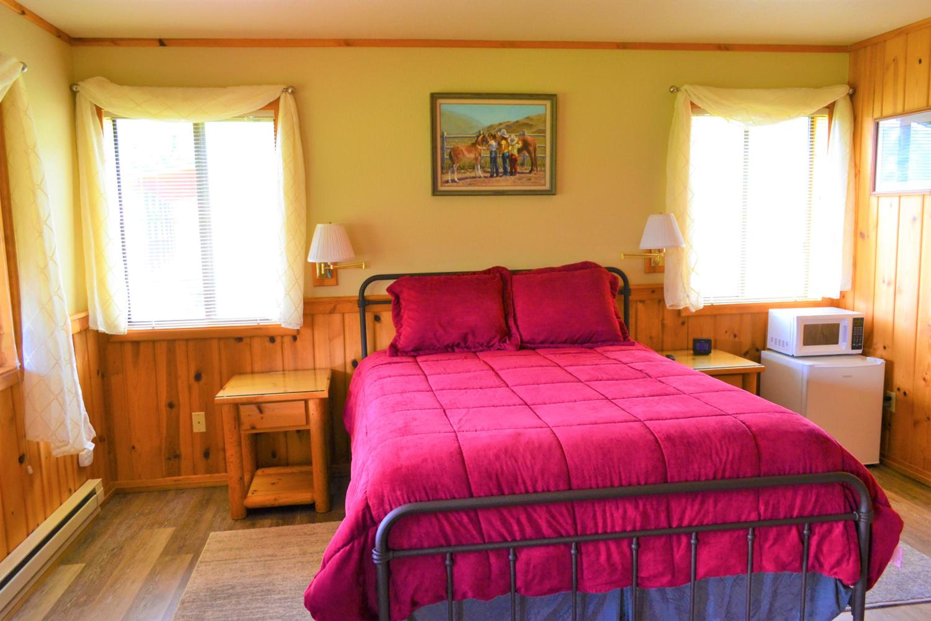 Queen Room With Spa Bath