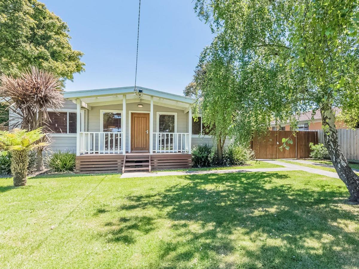 Three-Bedroom House photo 1