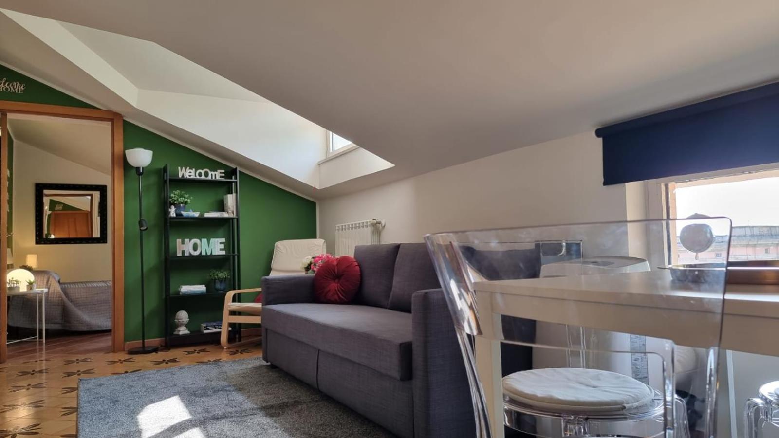 One-Bedroom Apartment - Photo 28