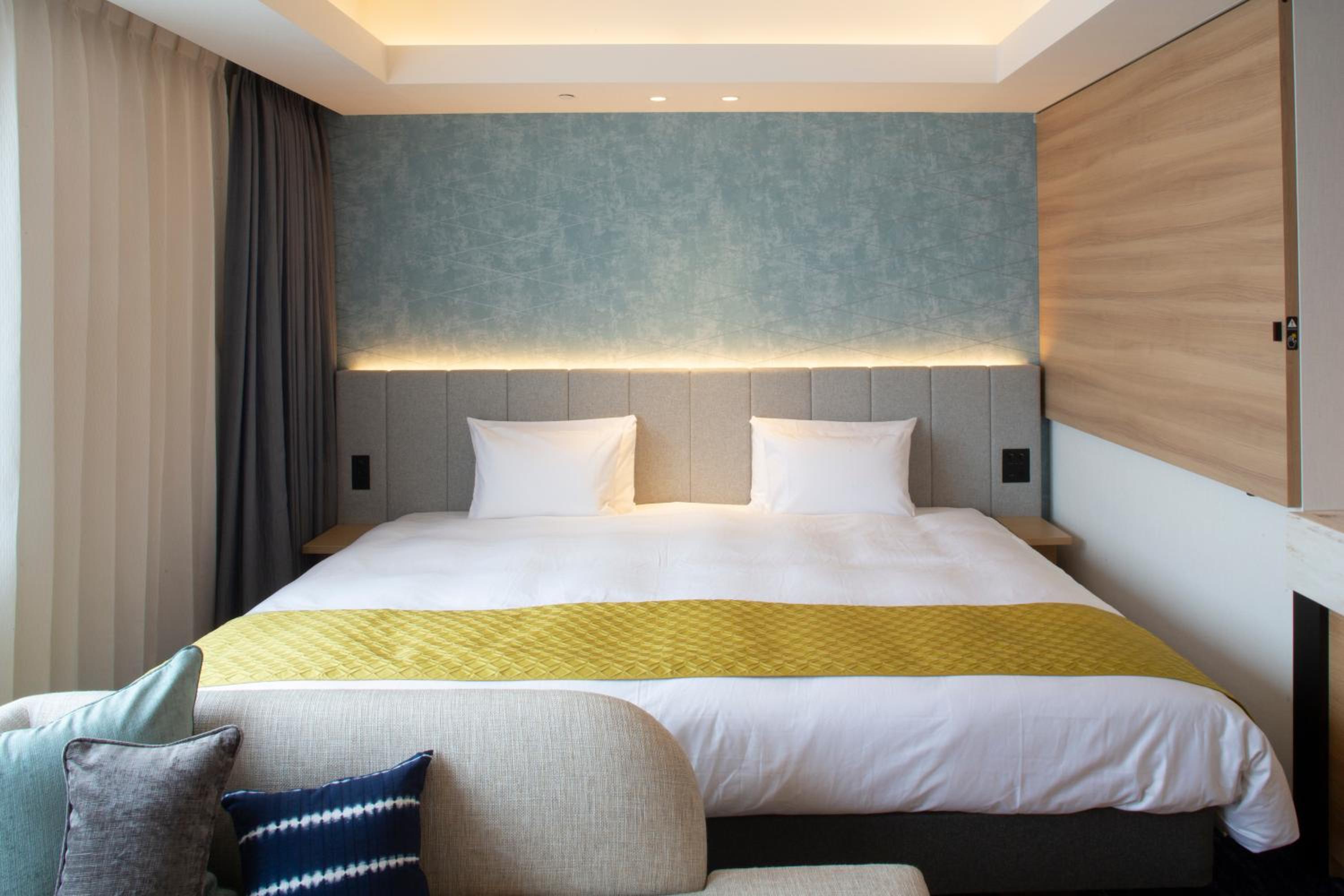 Deluxe Plus Super King Room - Photo 1
