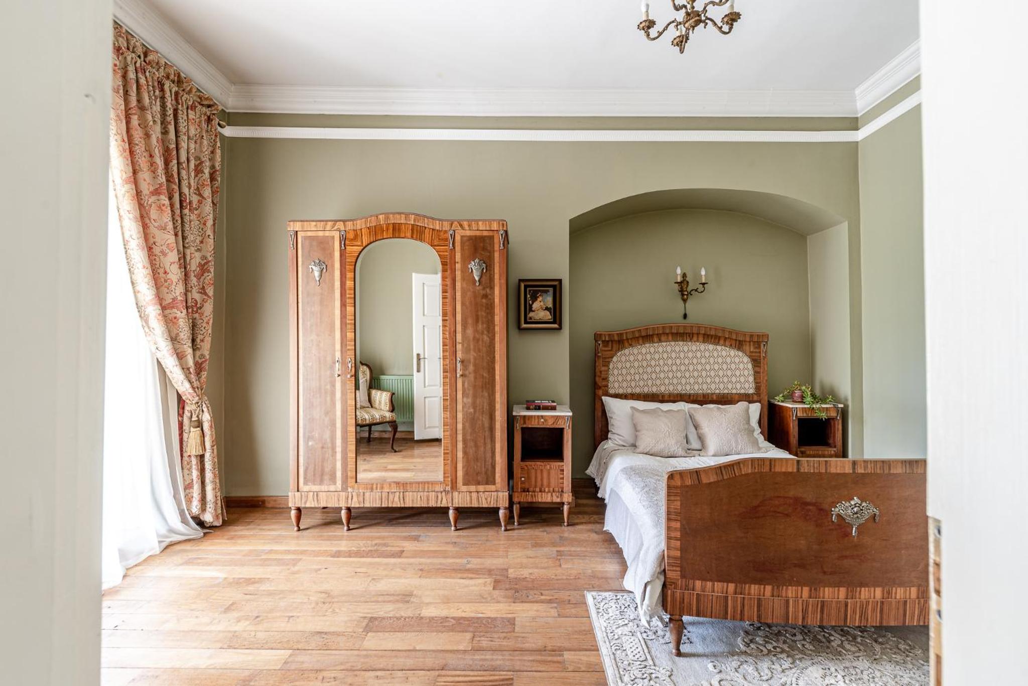 Double Room with Garden View - Photo 2