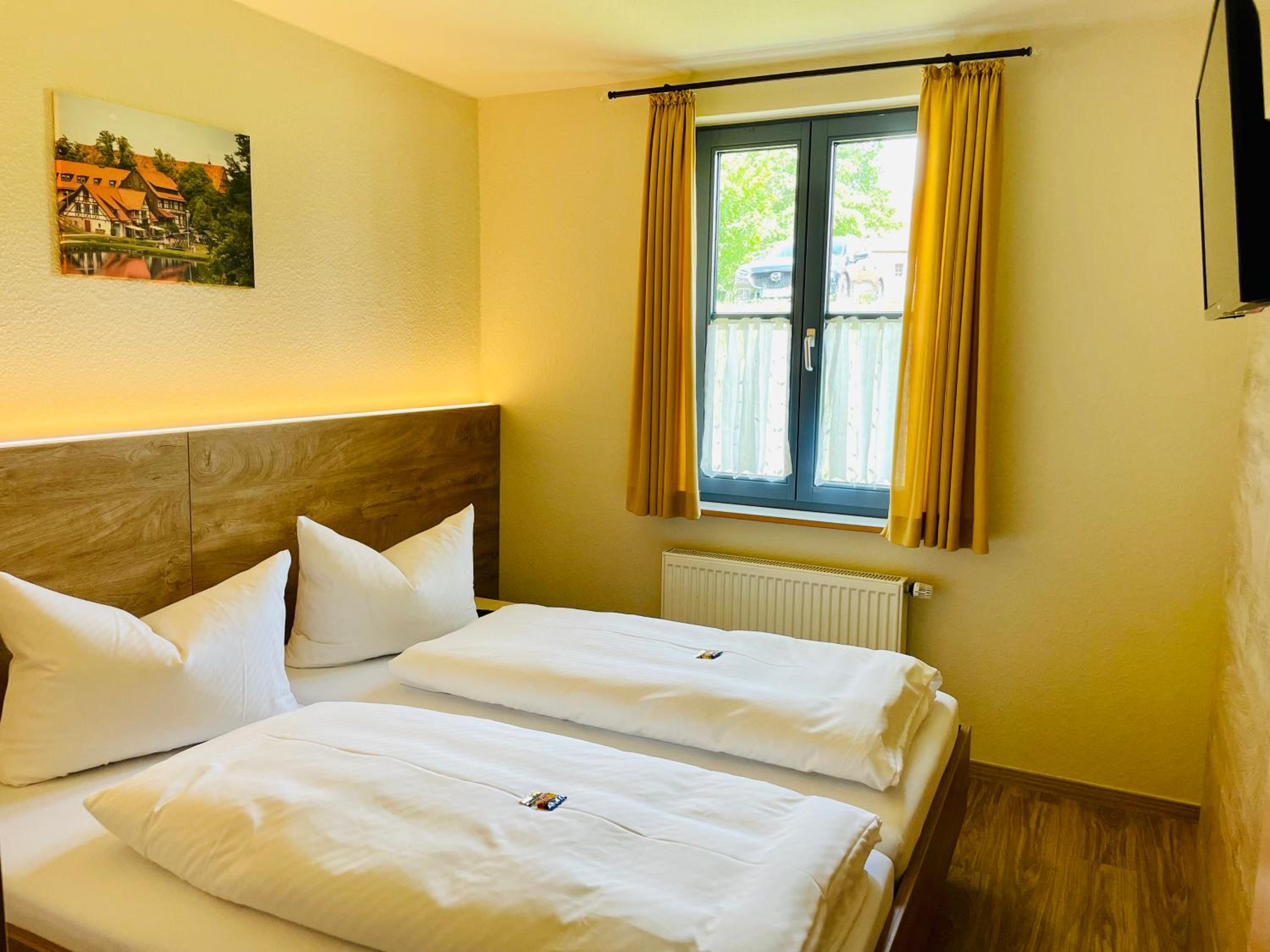 Small Double Room photo 1