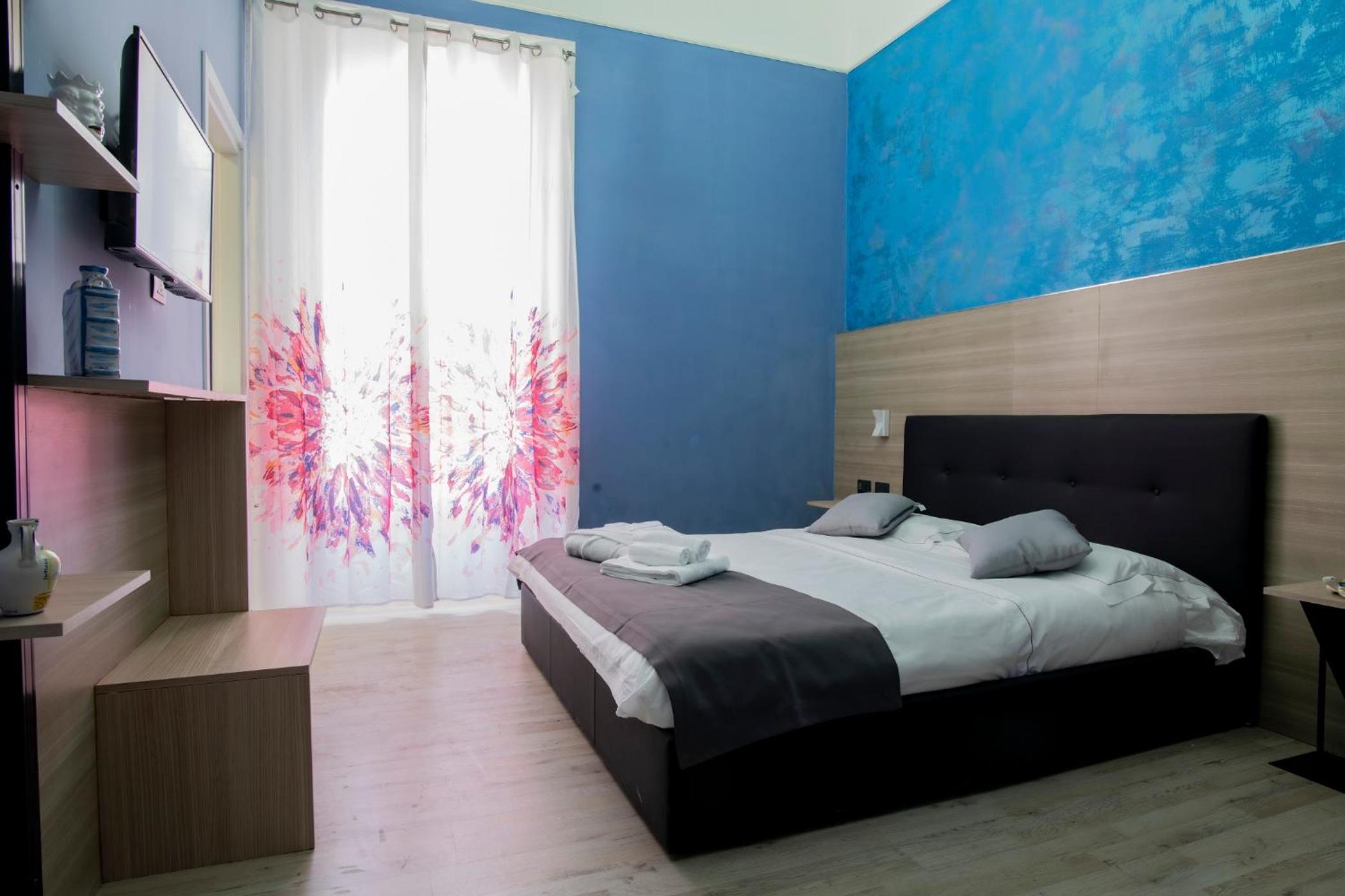 Deluxe Double Room - Photo 1