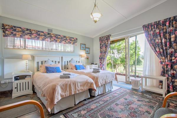 Twin Room with View - Photo 1