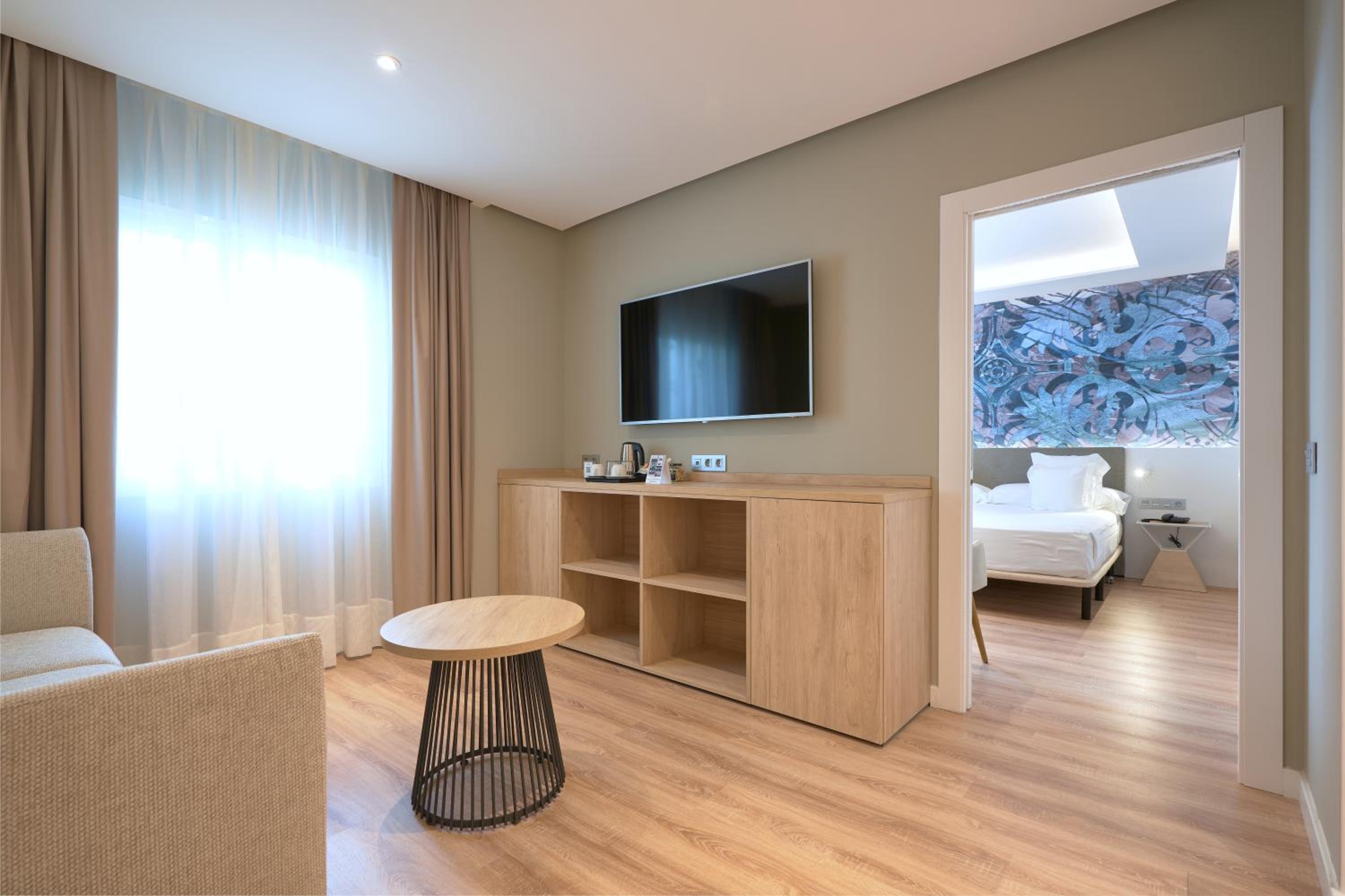 Junior Suite - Photo 12