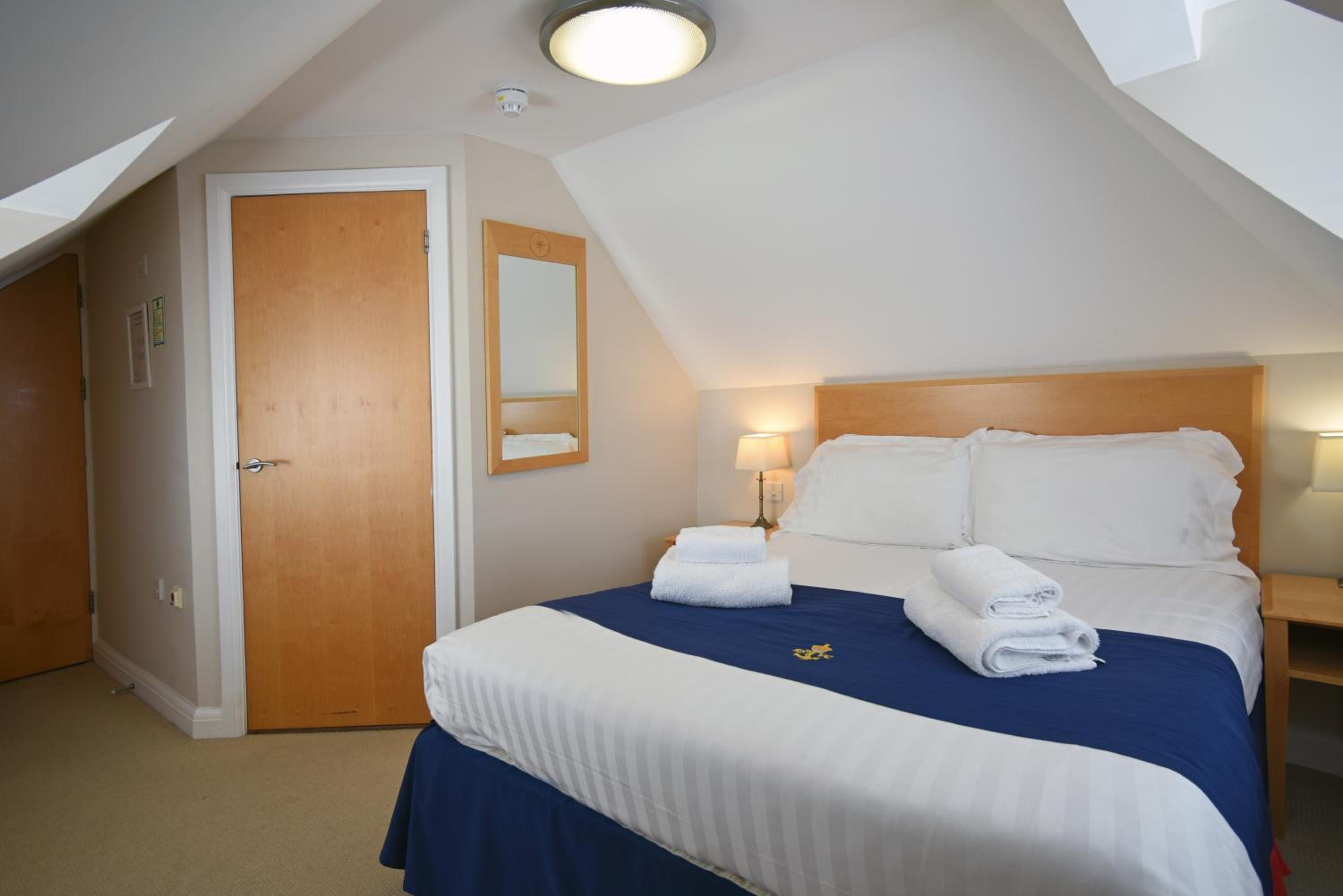 Double Room - Photo 3
